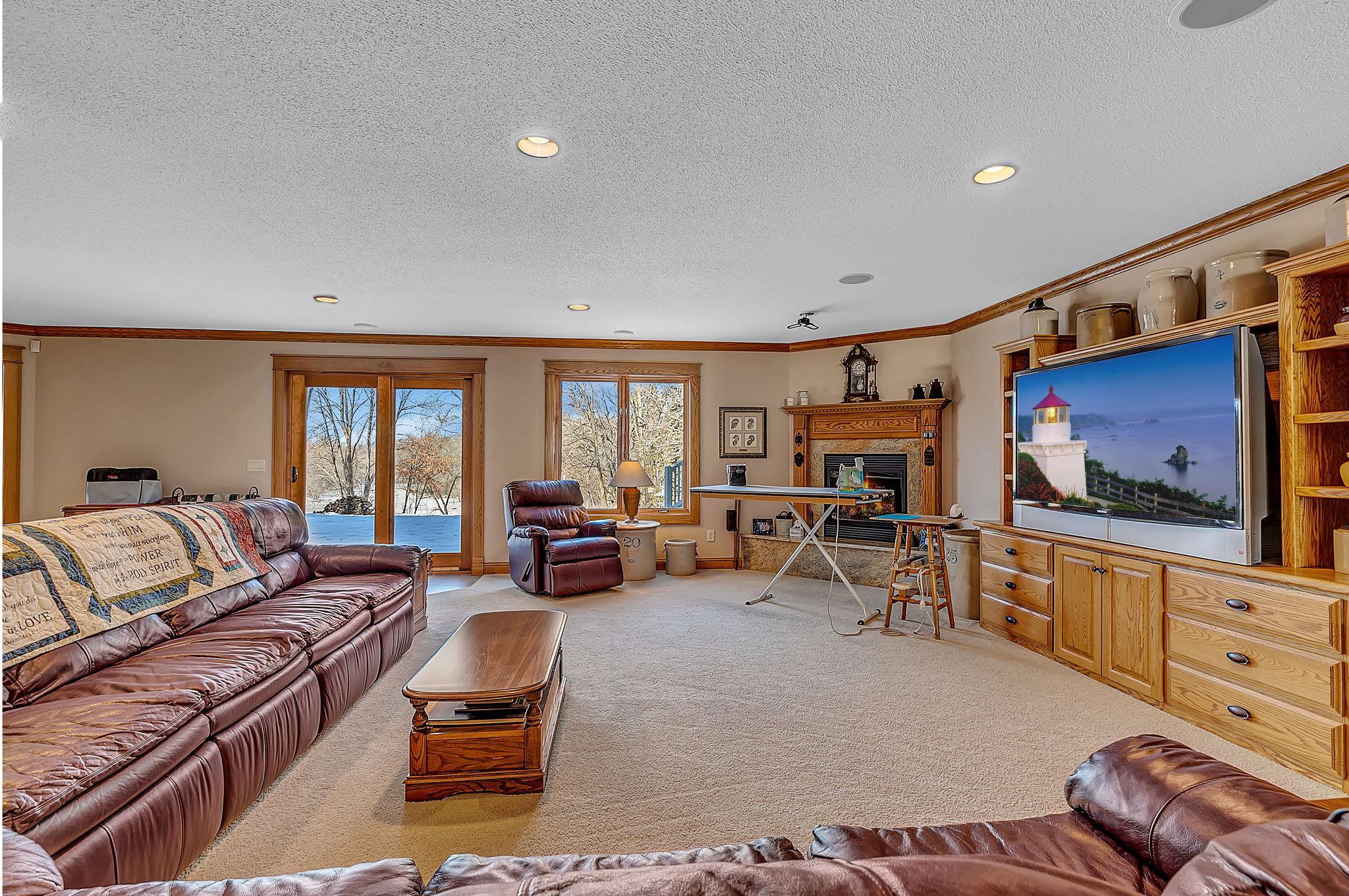 2177 Mill Pond Drive Property Photo 38