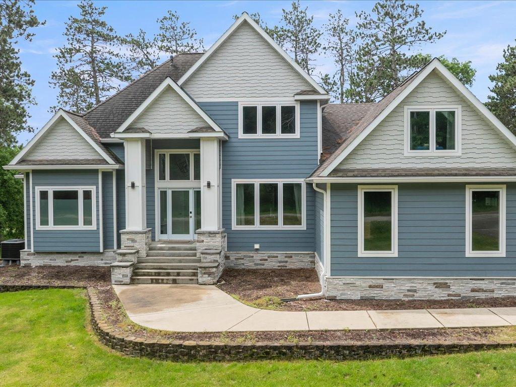 13849 Leaf River Road Property Photo 3