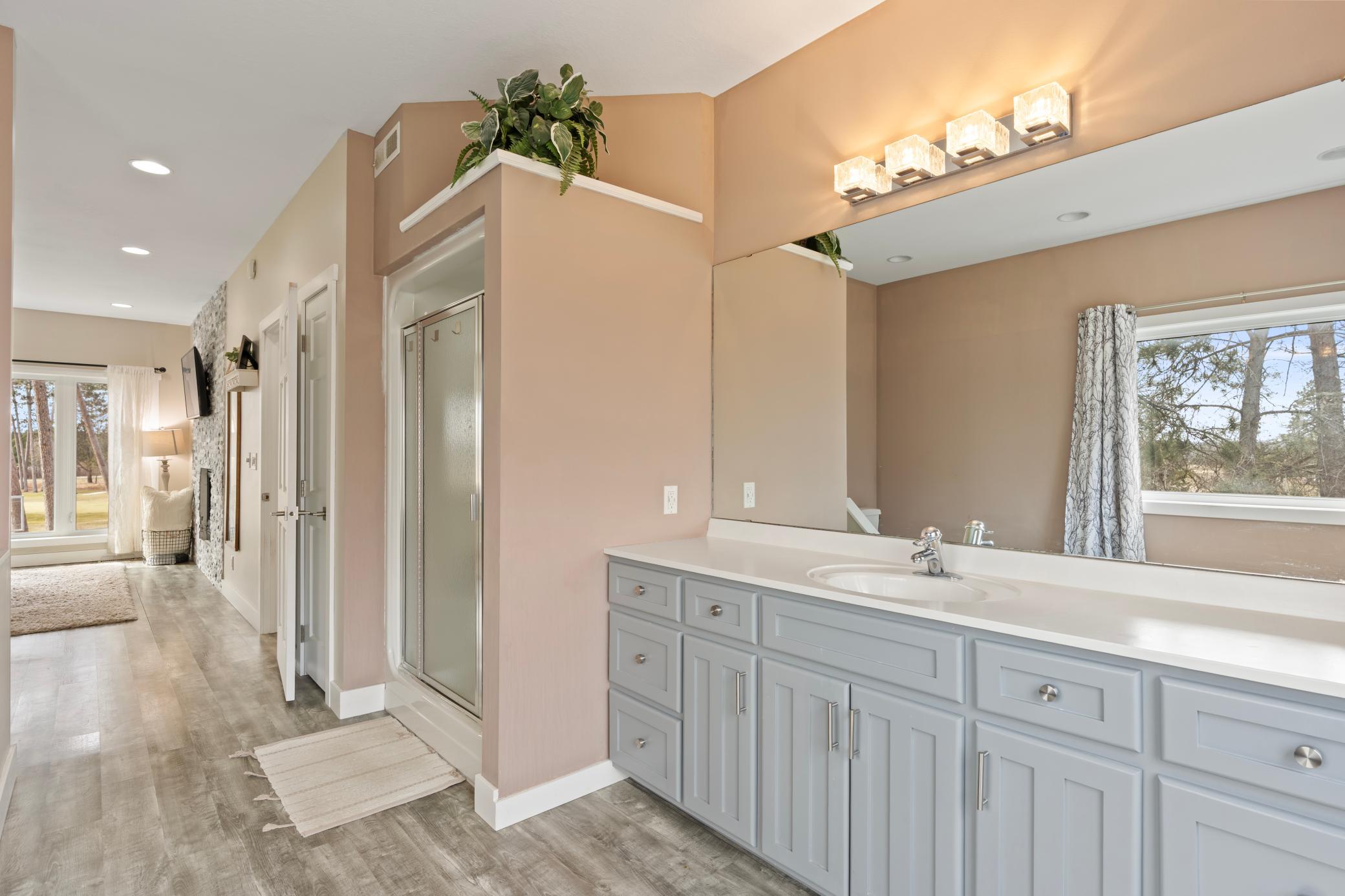 13849 Leaf River Road Property Photo 20