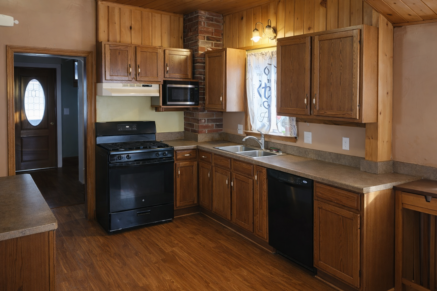 529 7th Street Nw Property Photo 7