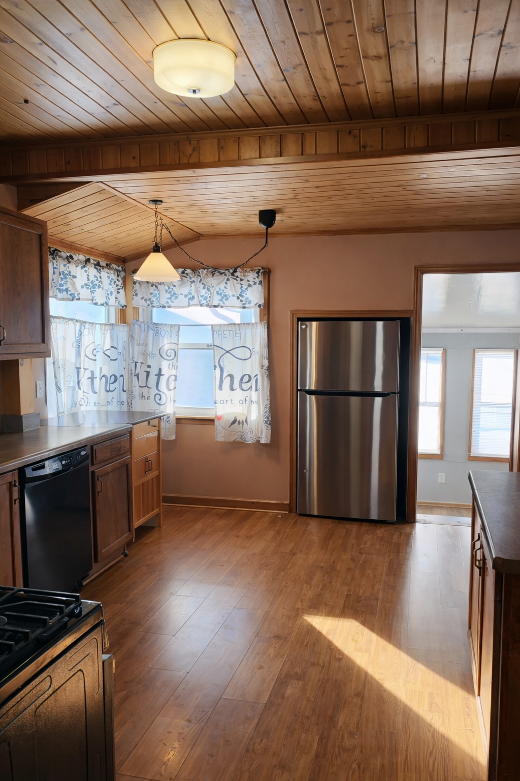 529 7th Street Nw Property Photo 8