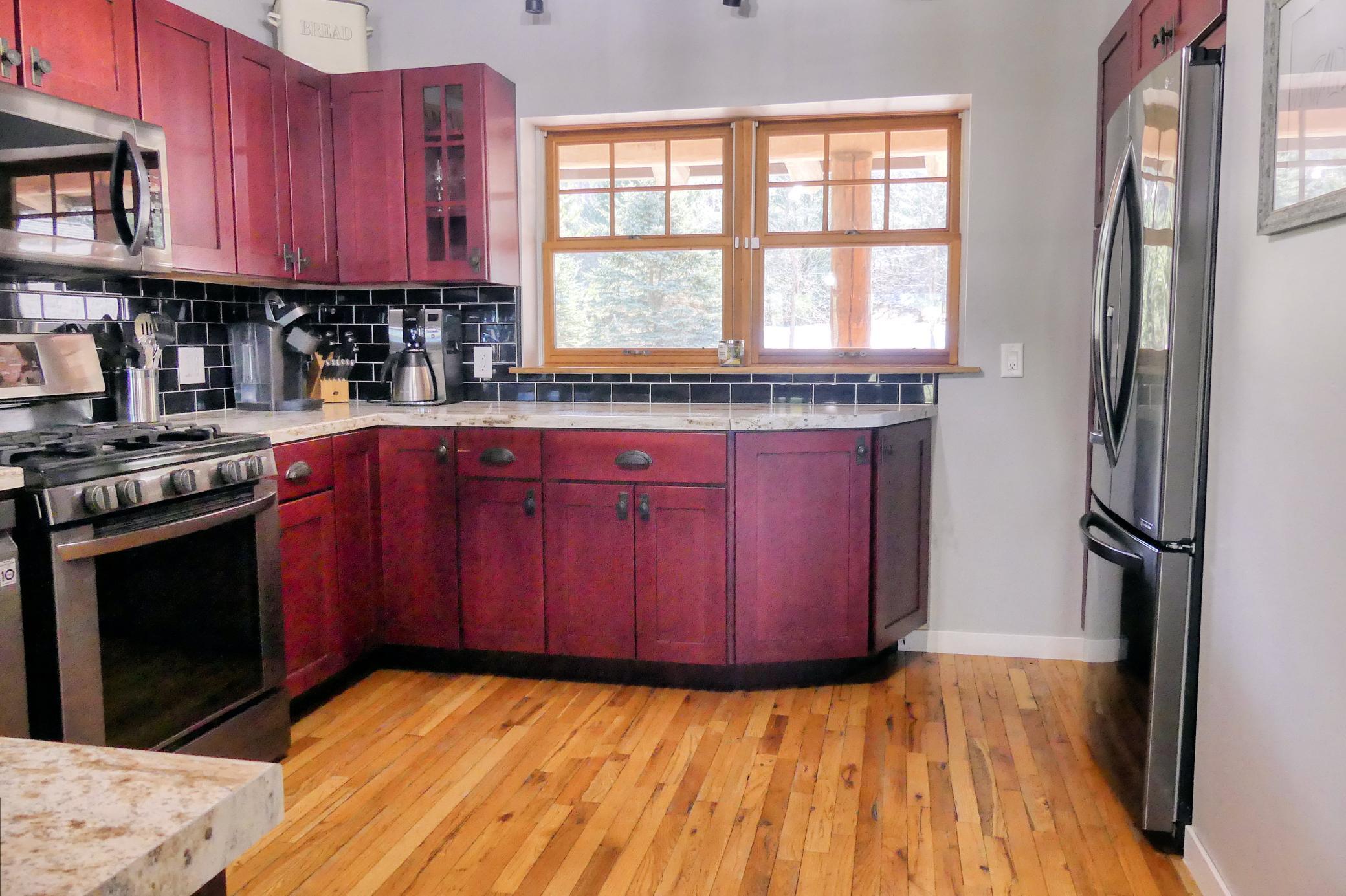 871 207th Street Property Photo 9