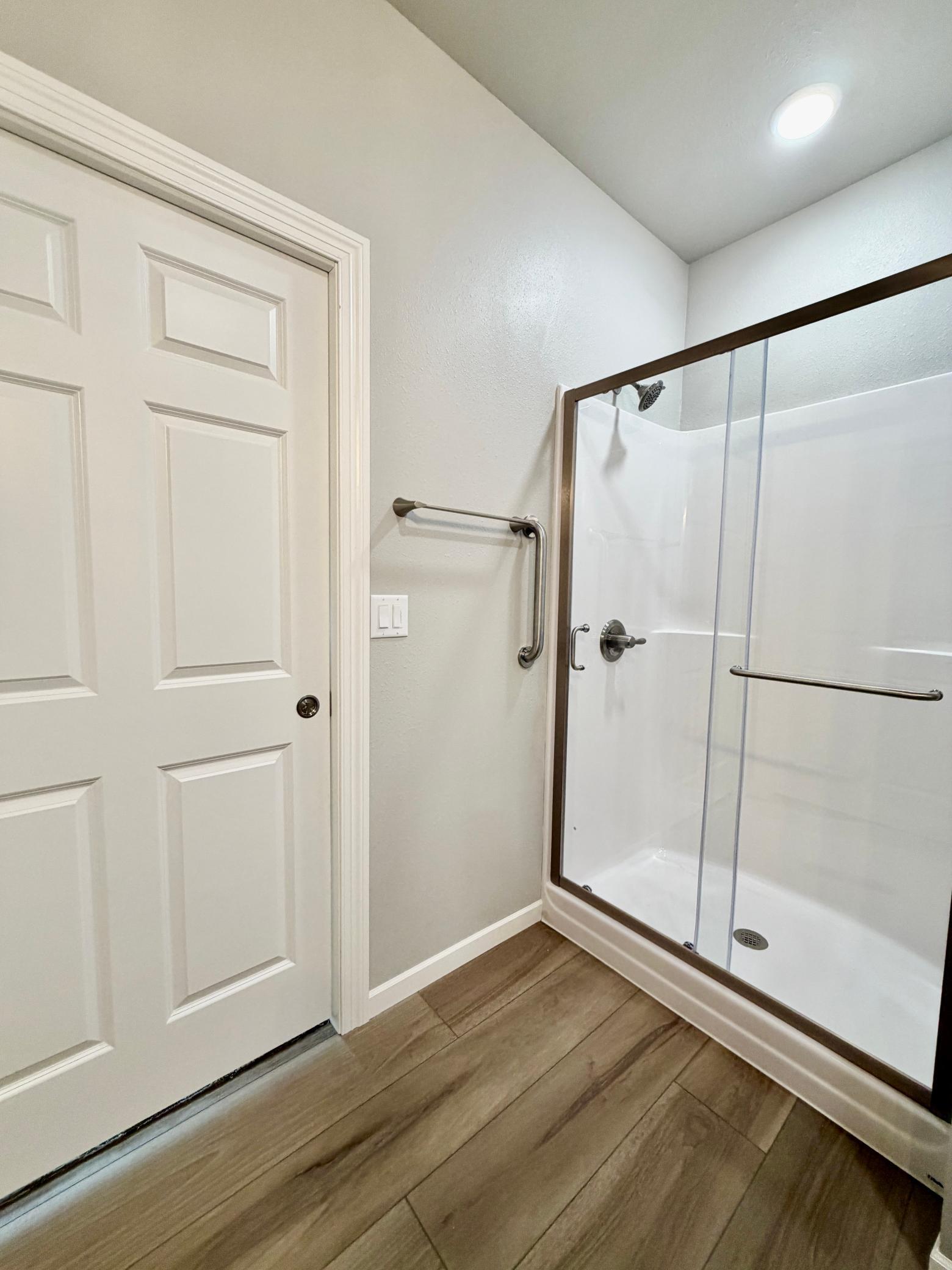102 E Memory Lane Property Photo 31