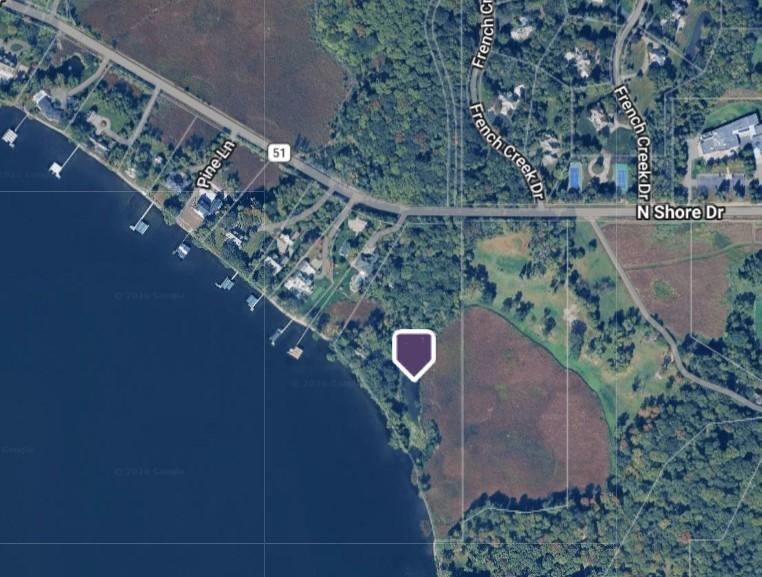 2425 N Shore Drive Property Photo 4
