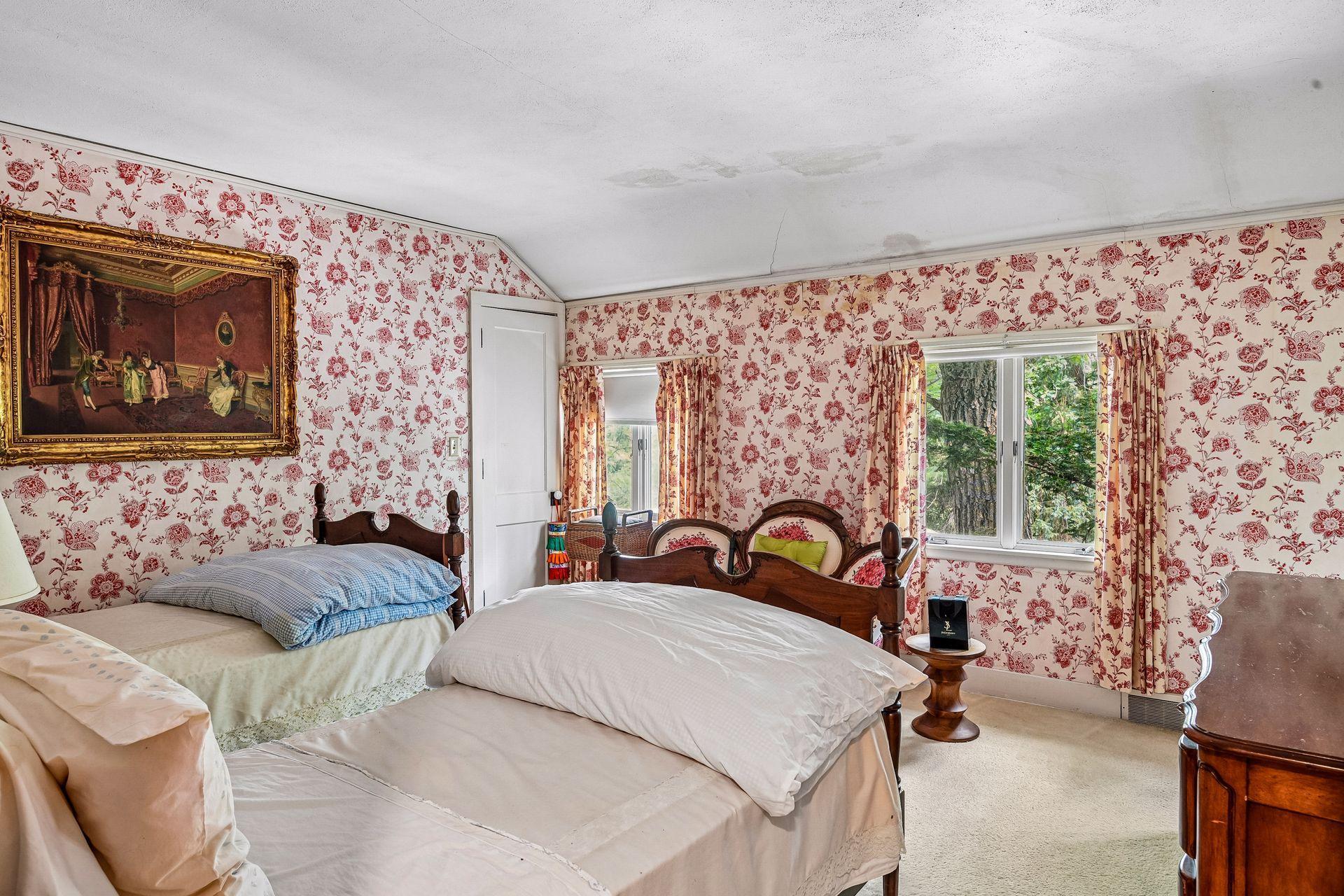 2425 N Shore Drive Property Photo 26