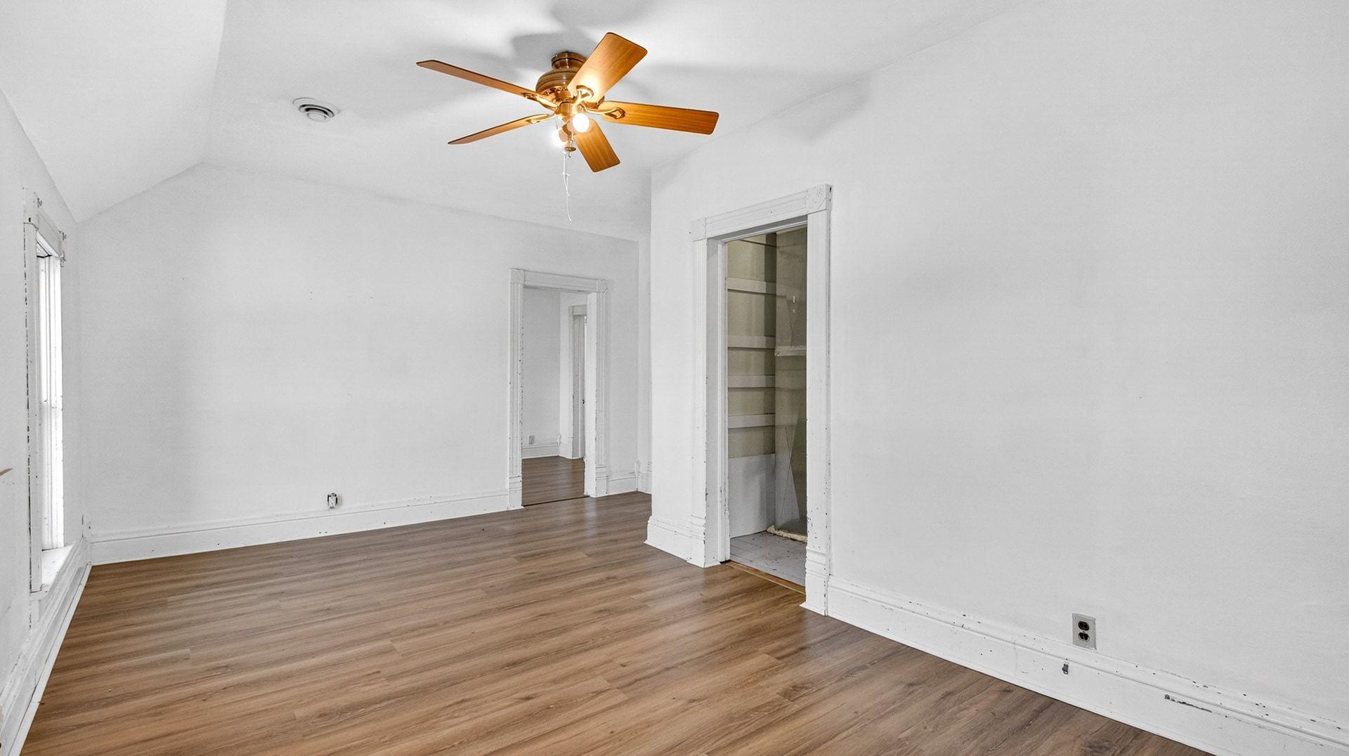 23965 Washington Street Property Photo 11