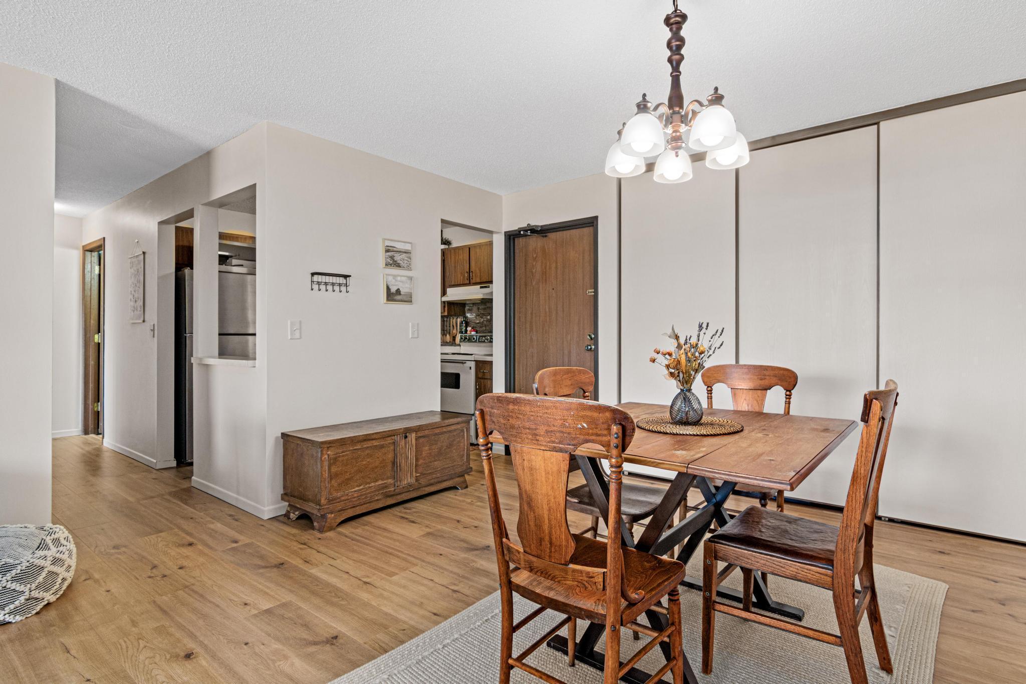 1871 Silver Bell Road 309 Property Photo 5
