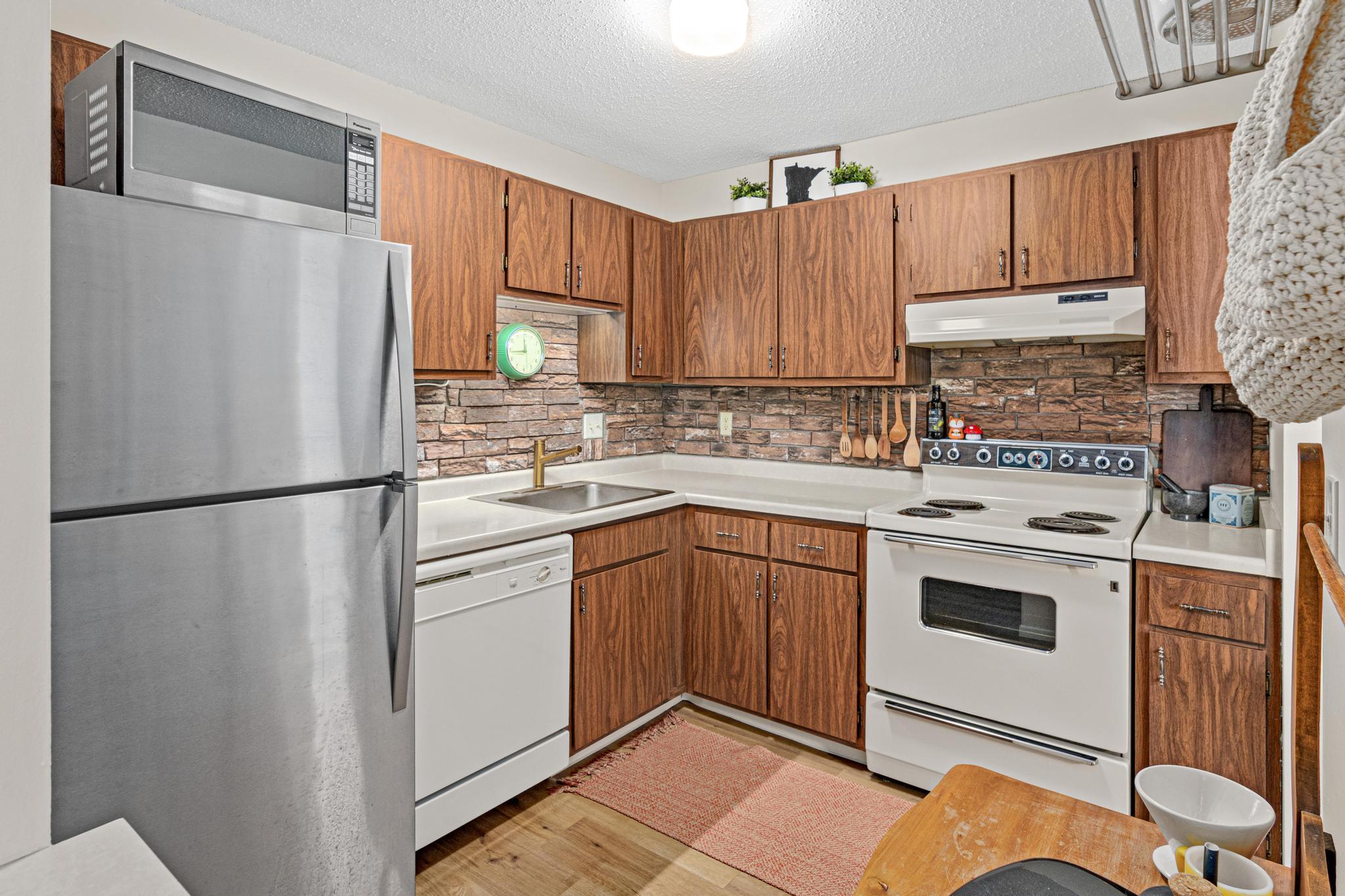 1871 Silver Bell Road 309 Property Photo 10