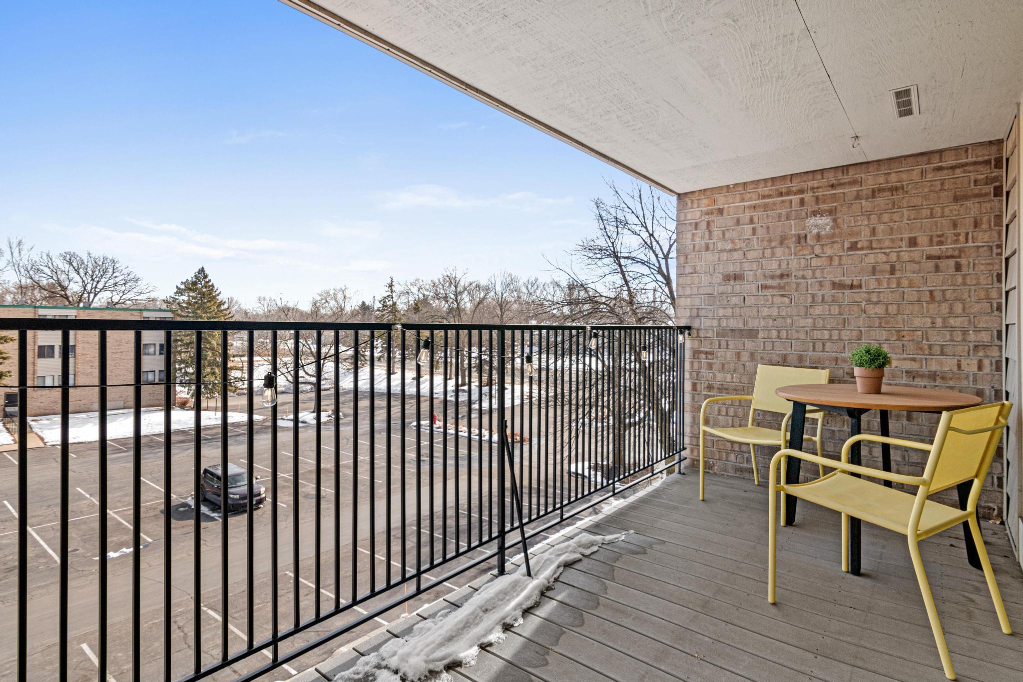 1871 Silver Bell Road 309 Property Photo 14