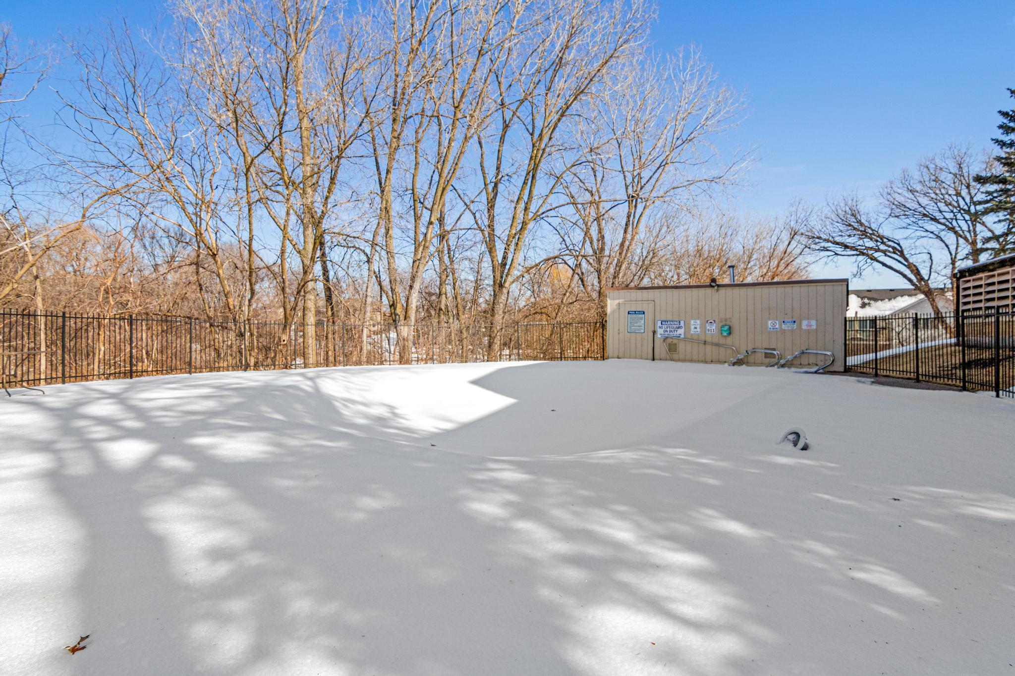 1871 Silver Bell Road 309 Property Photo 22