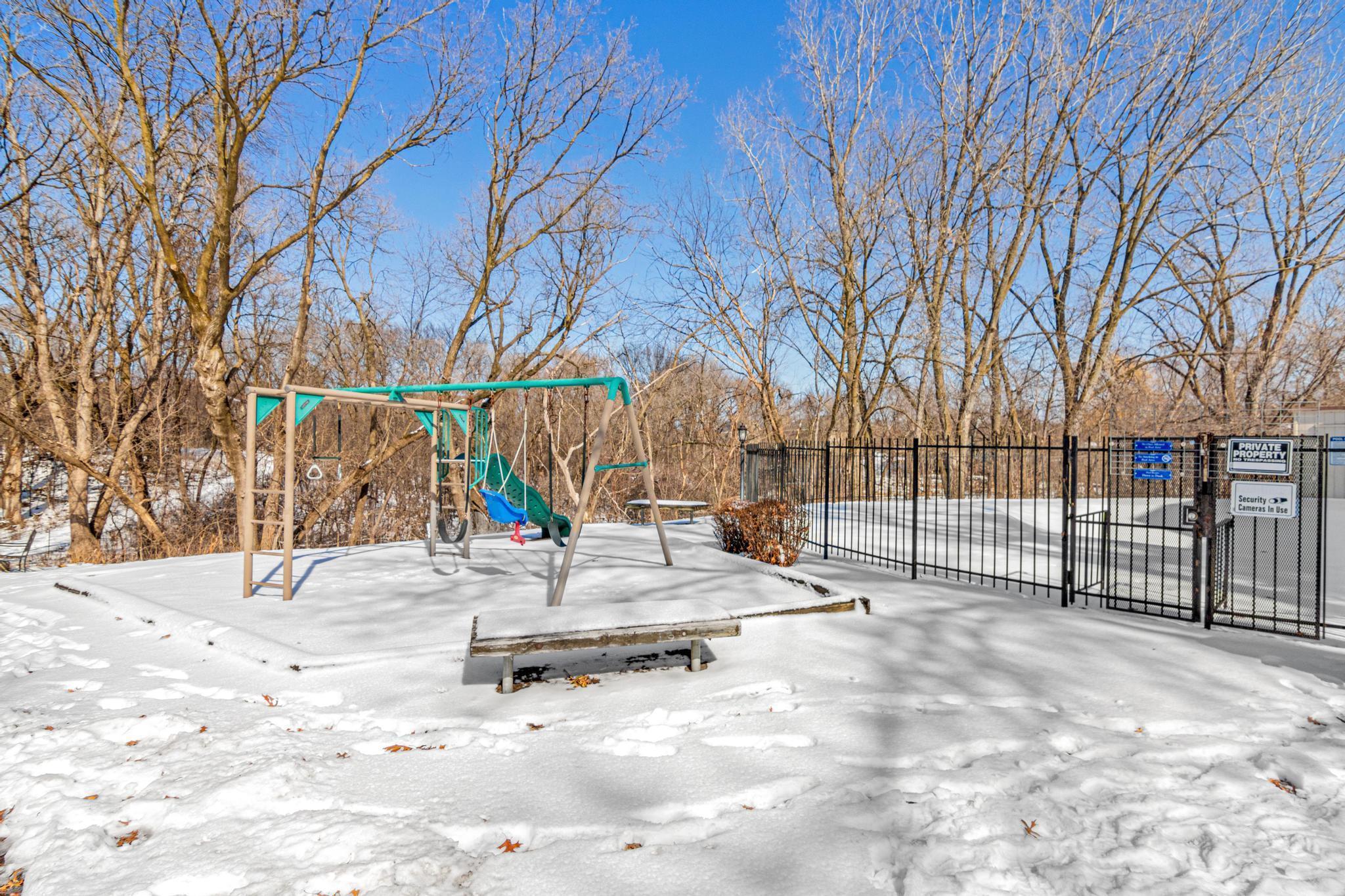 1871 Silver Bell Road 309 Property Photo 25