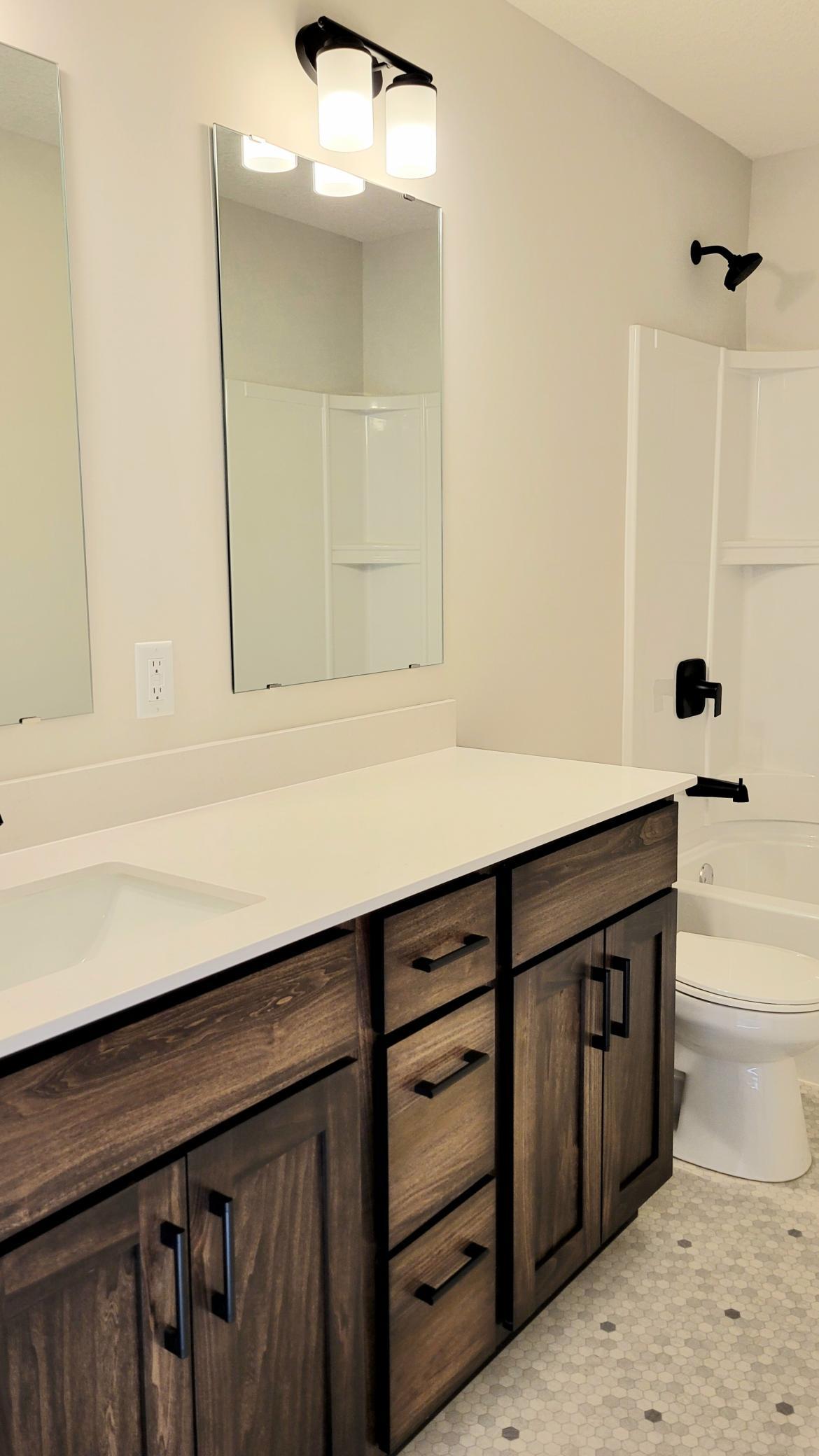 2018 Tamarack Road Property Photo 18