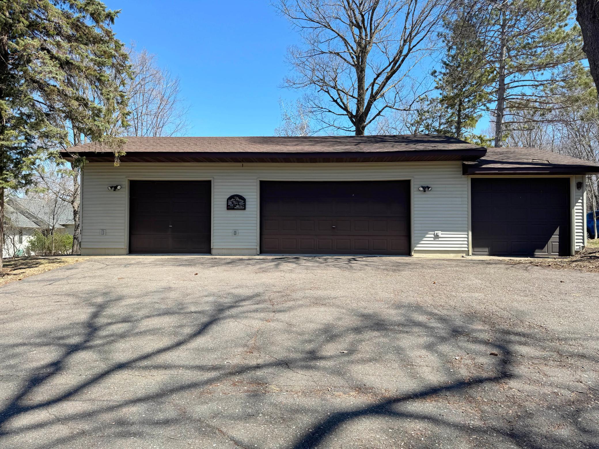 8942 Eyota Way Property Photo 15
