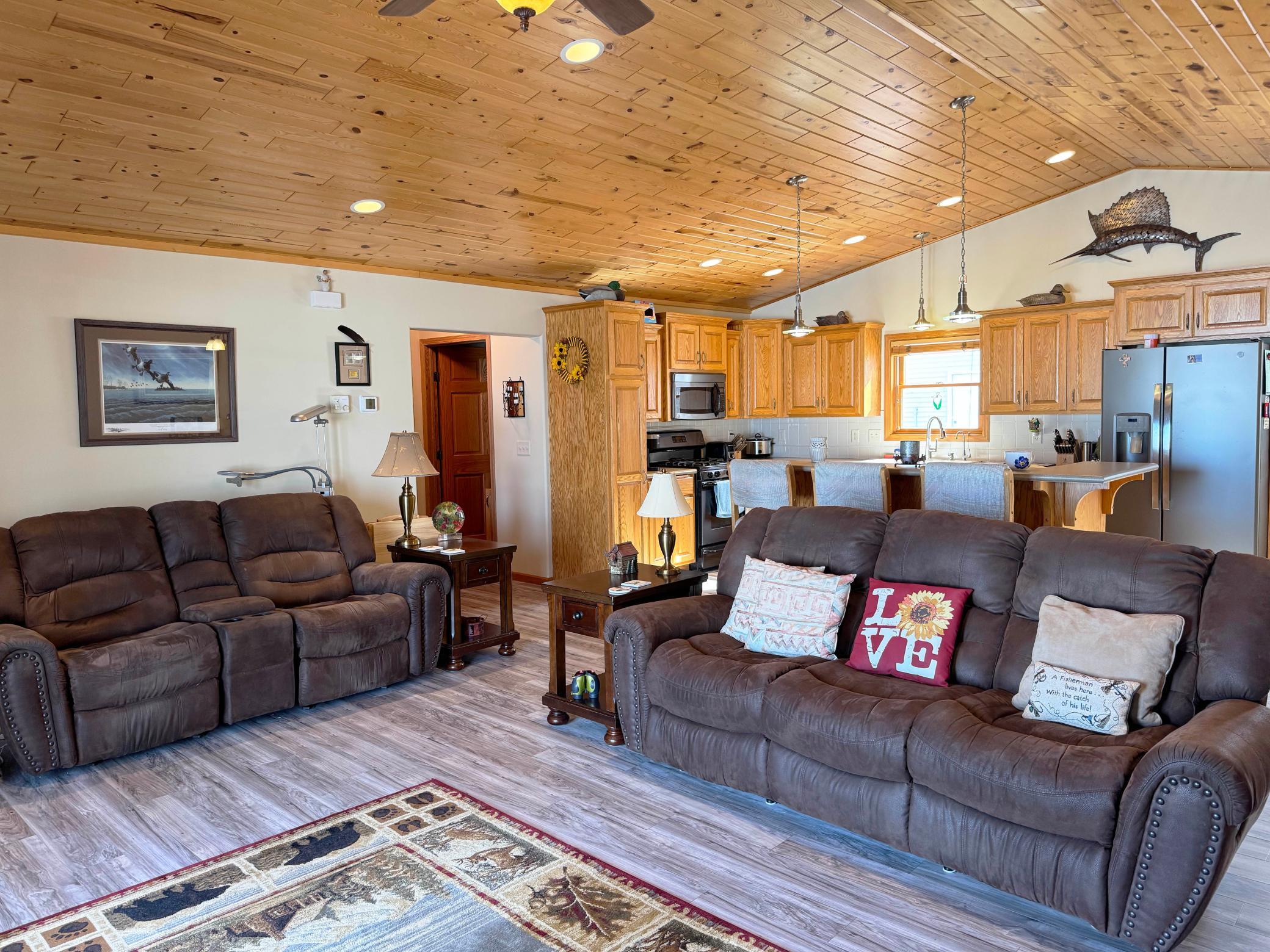 8942 Eyota Way Property Photo 18