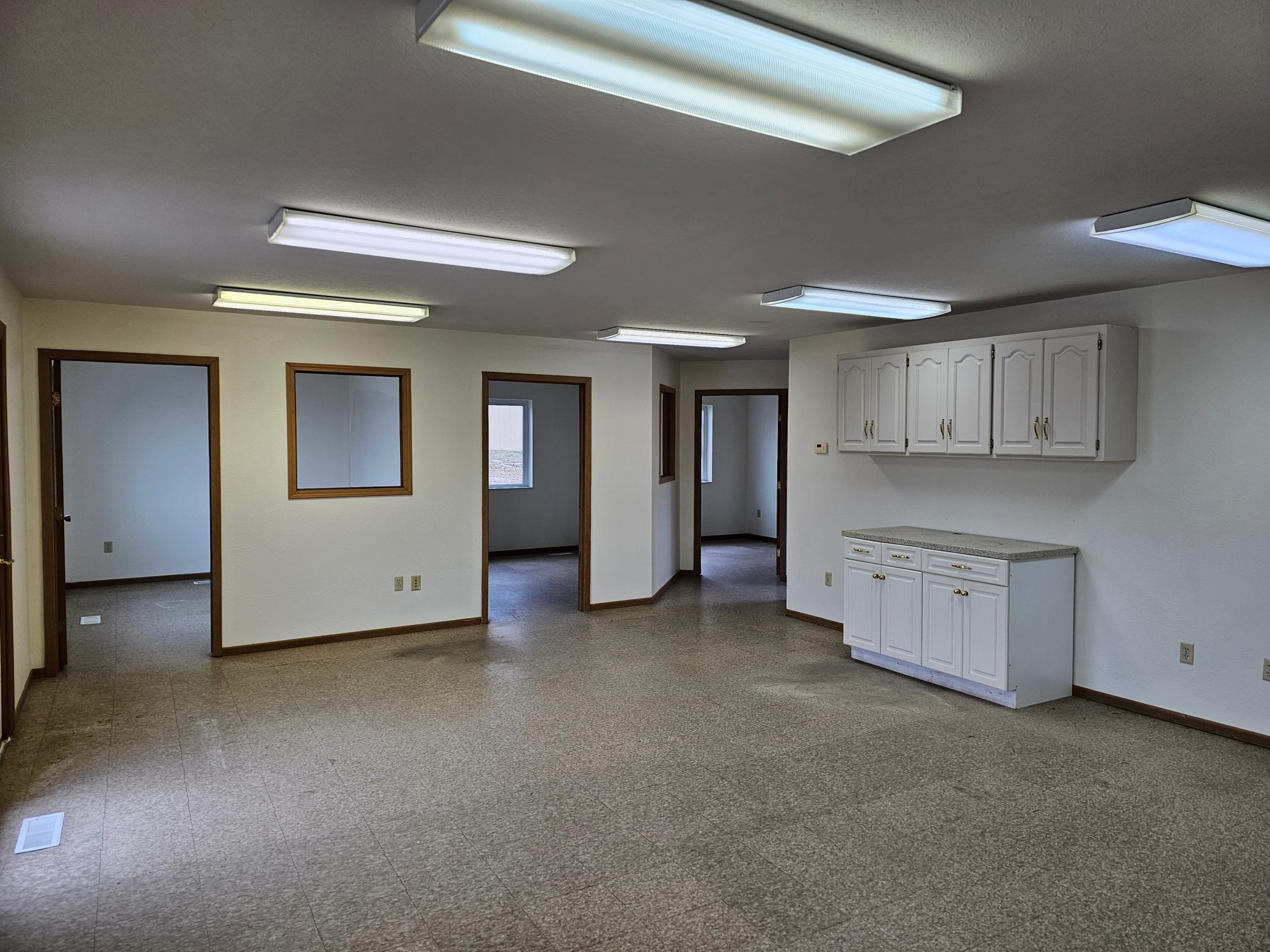 4078 71 Highway Ne Property Photo 3
