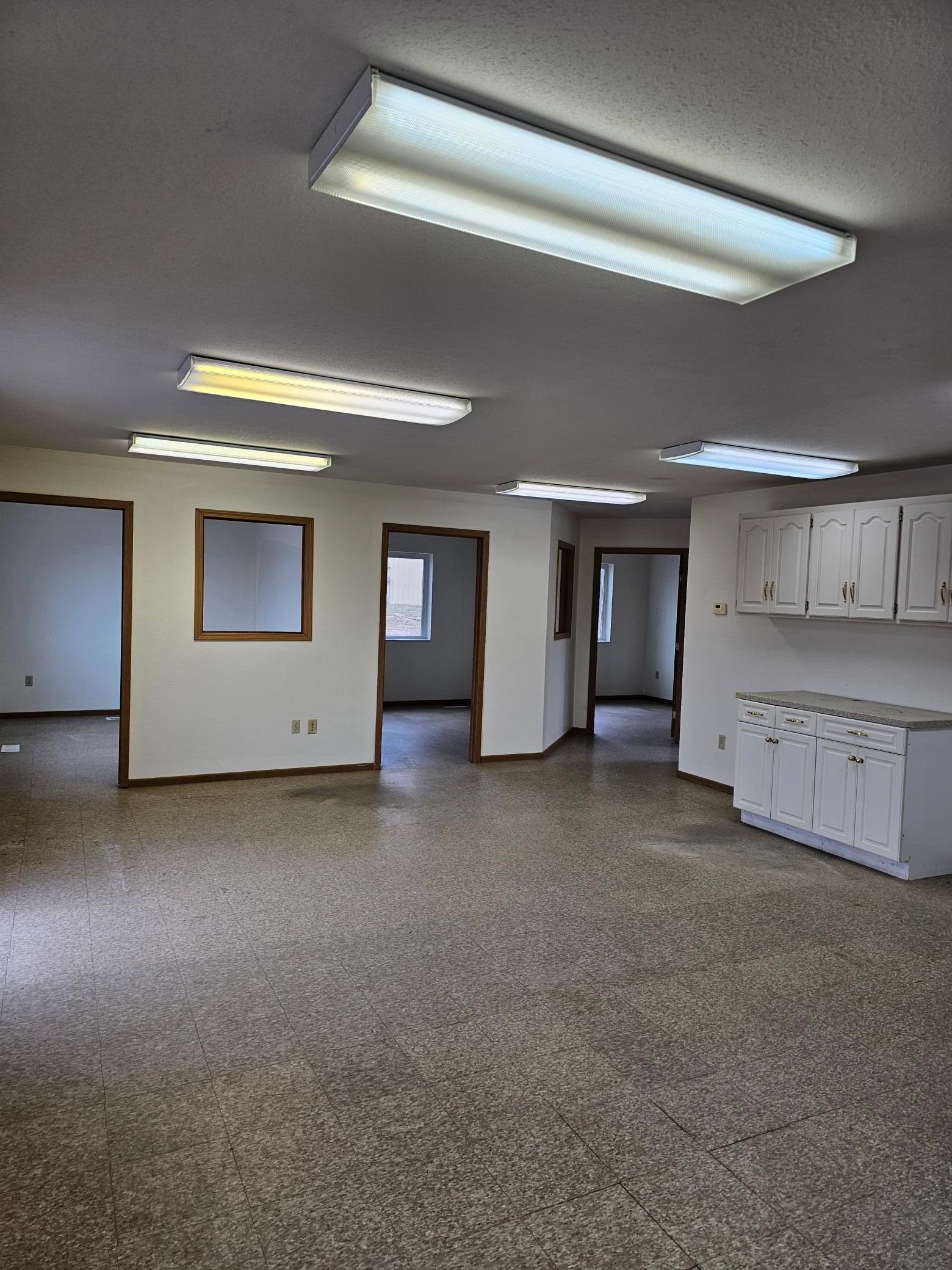 4078 71 Highway Ne Property Photo 4