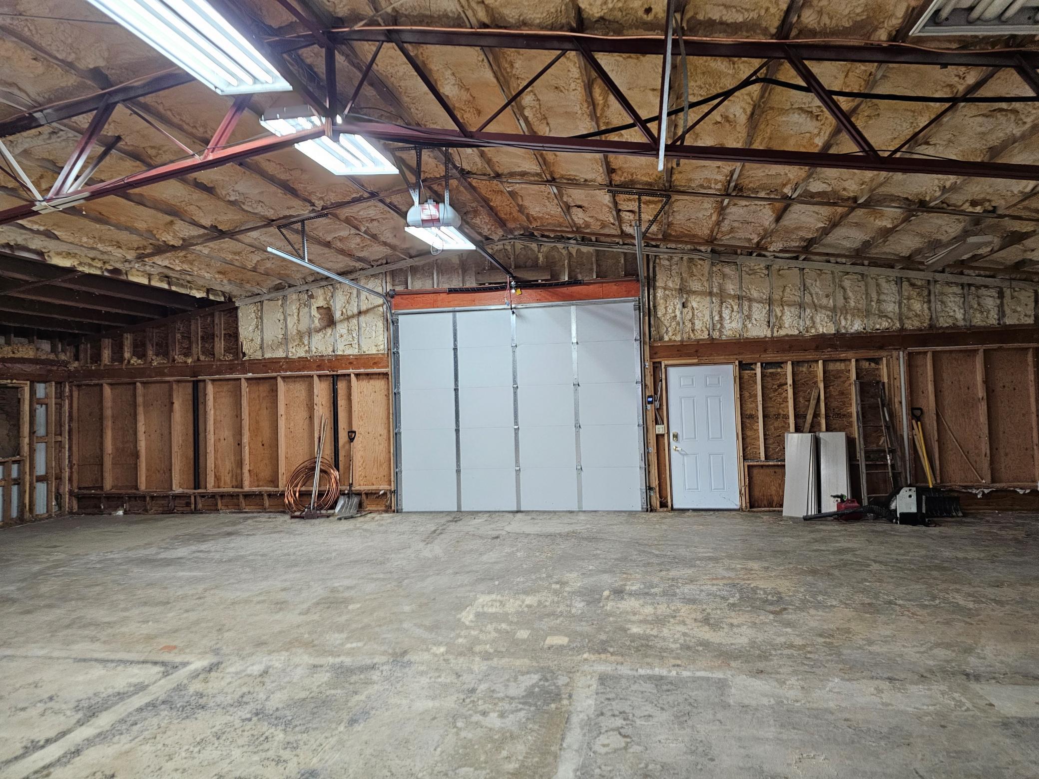 4078 71 Highway Ne Property Photo 16