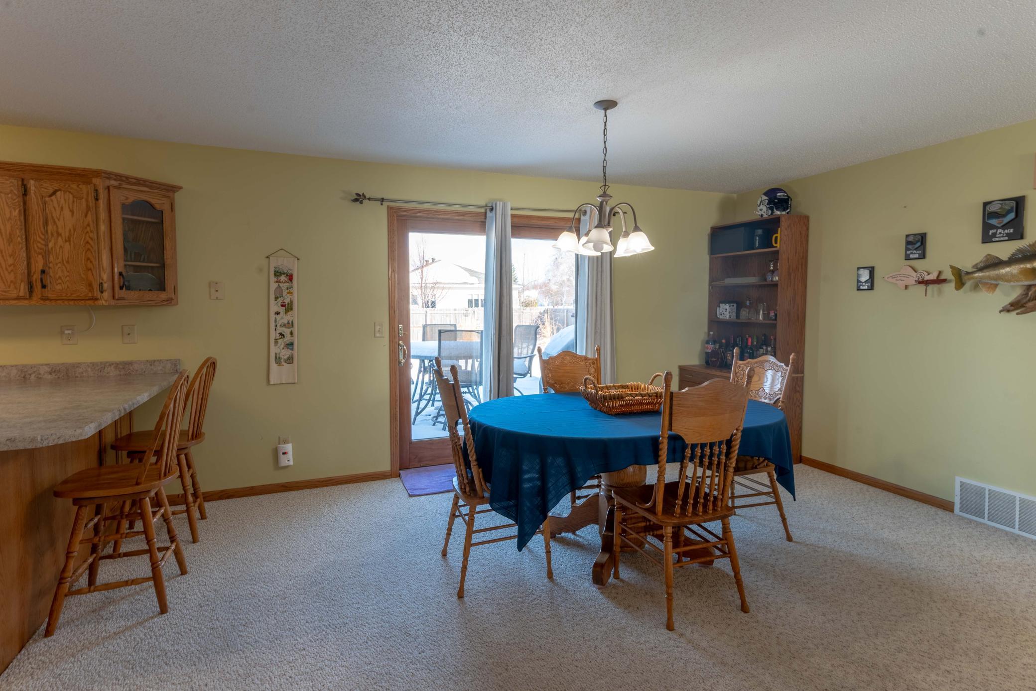 1002 9th Avenue Se Property Photo 11