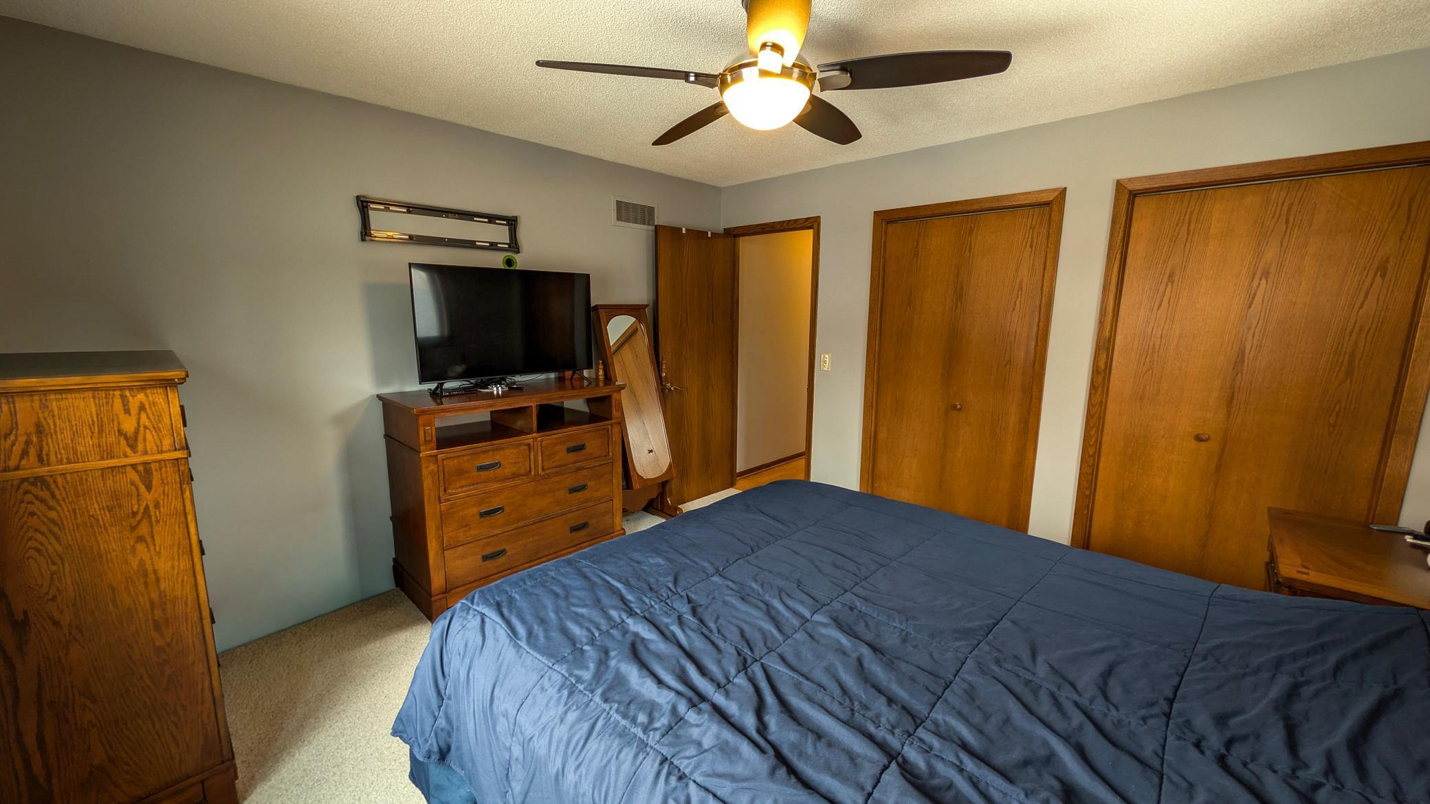 1918 Bayview Drive Property Photo 12