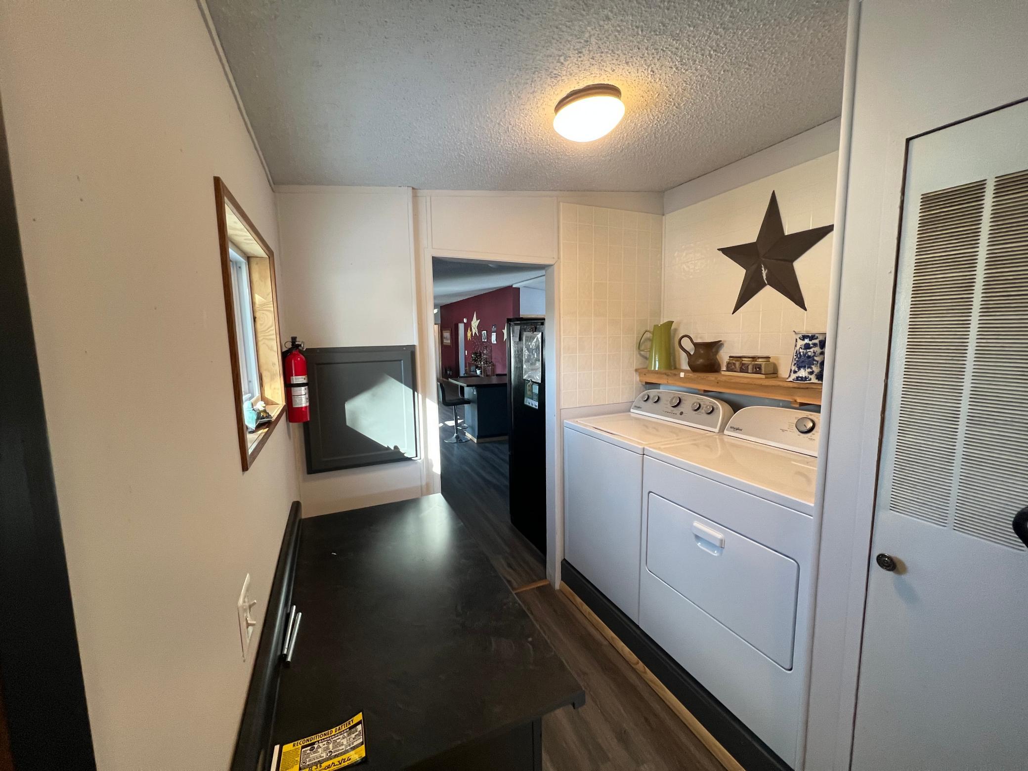 121 3rd Street Property Photo 4