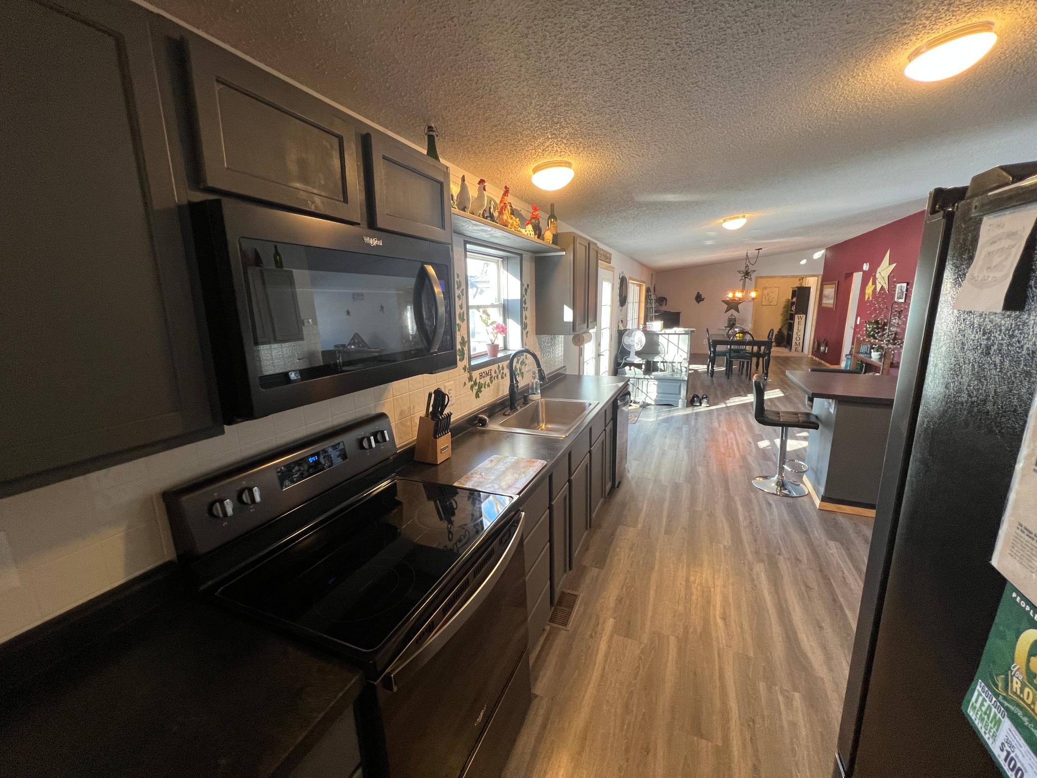 121 3rd Street Property Photo 5
