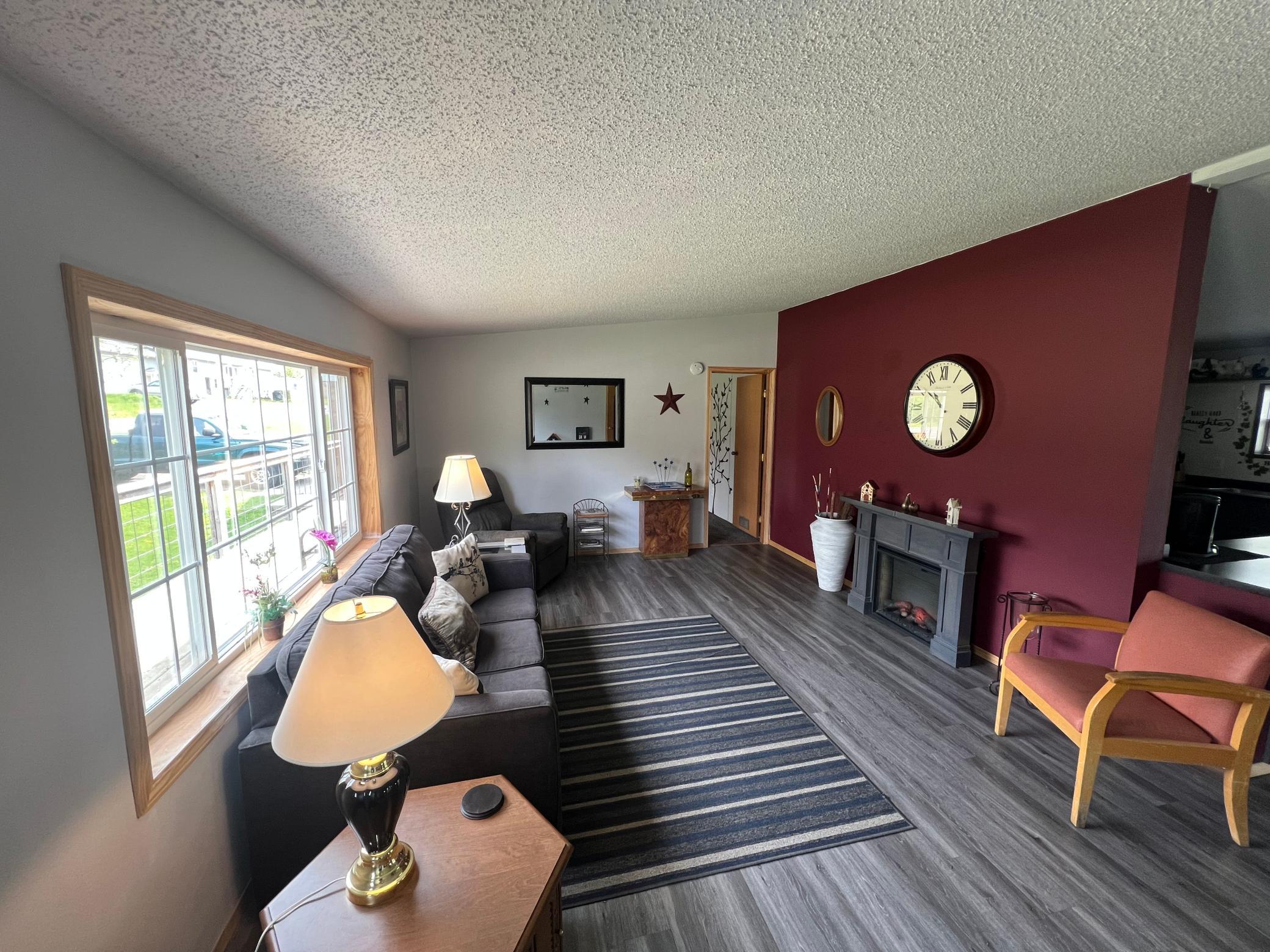 121 3rd Street Property Photo 8