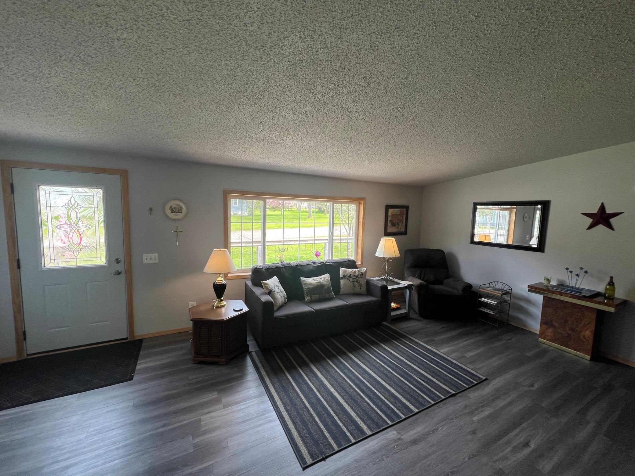 121 3rd Street Property Photo 9