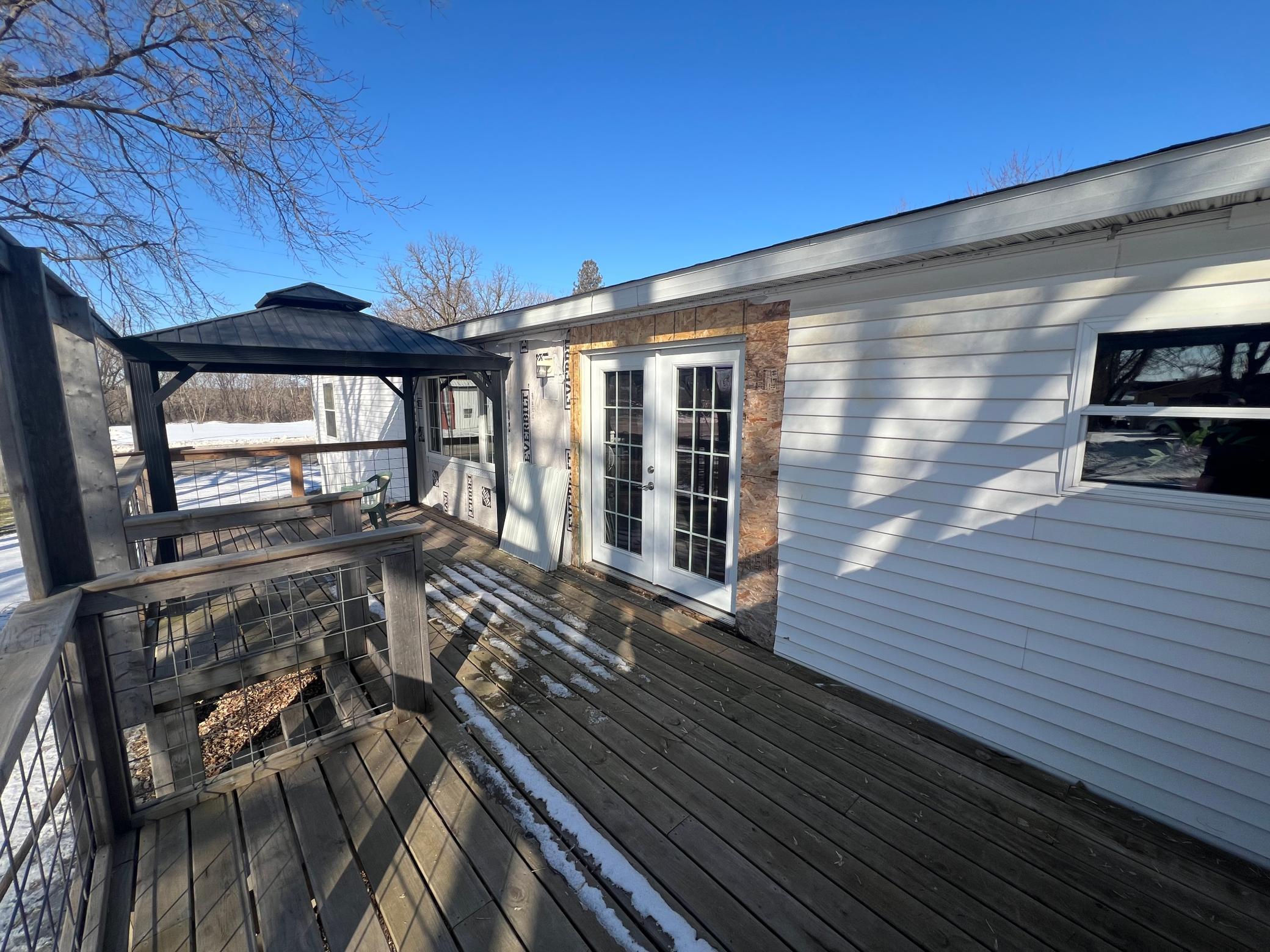 121 3rd Street Property Photo 20