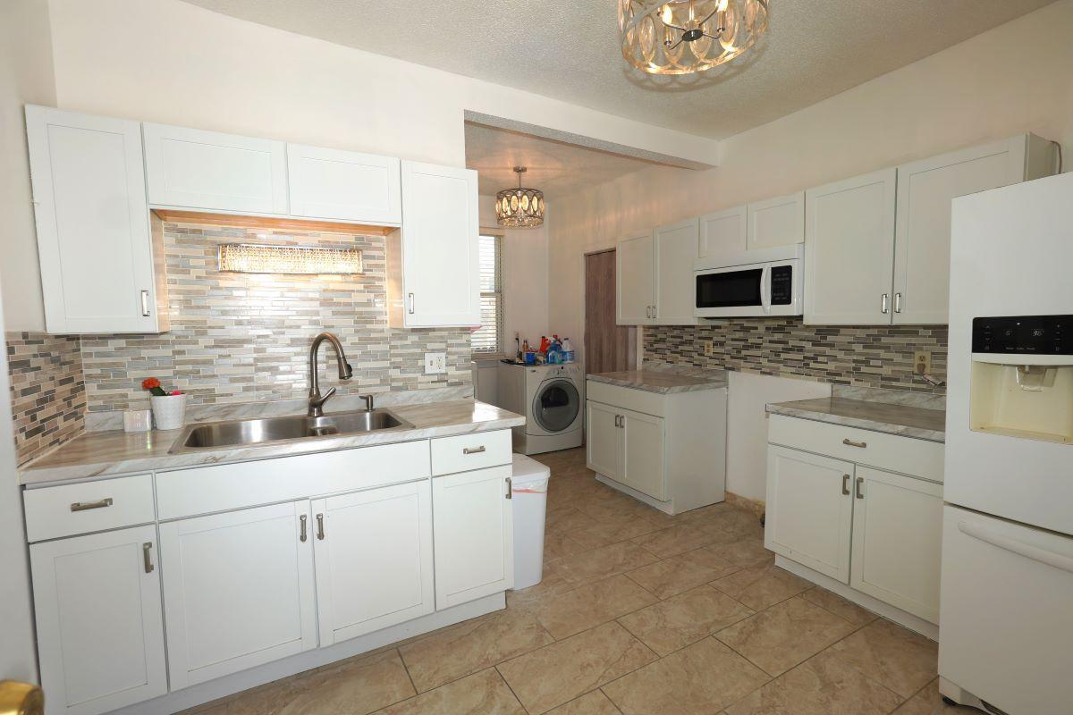 601 Sims Avenue Property Photo 9