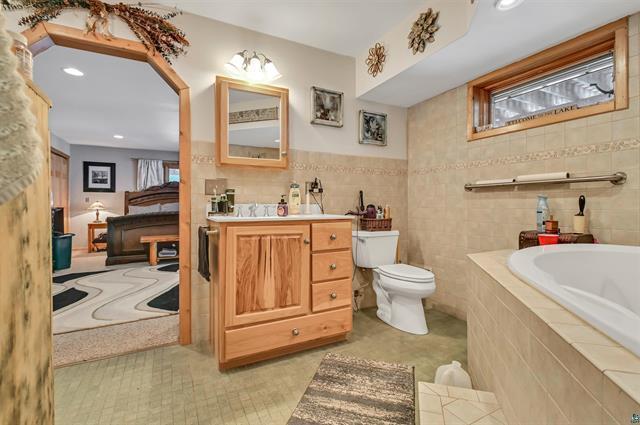 12770 Scenic Drive Property Photo 31