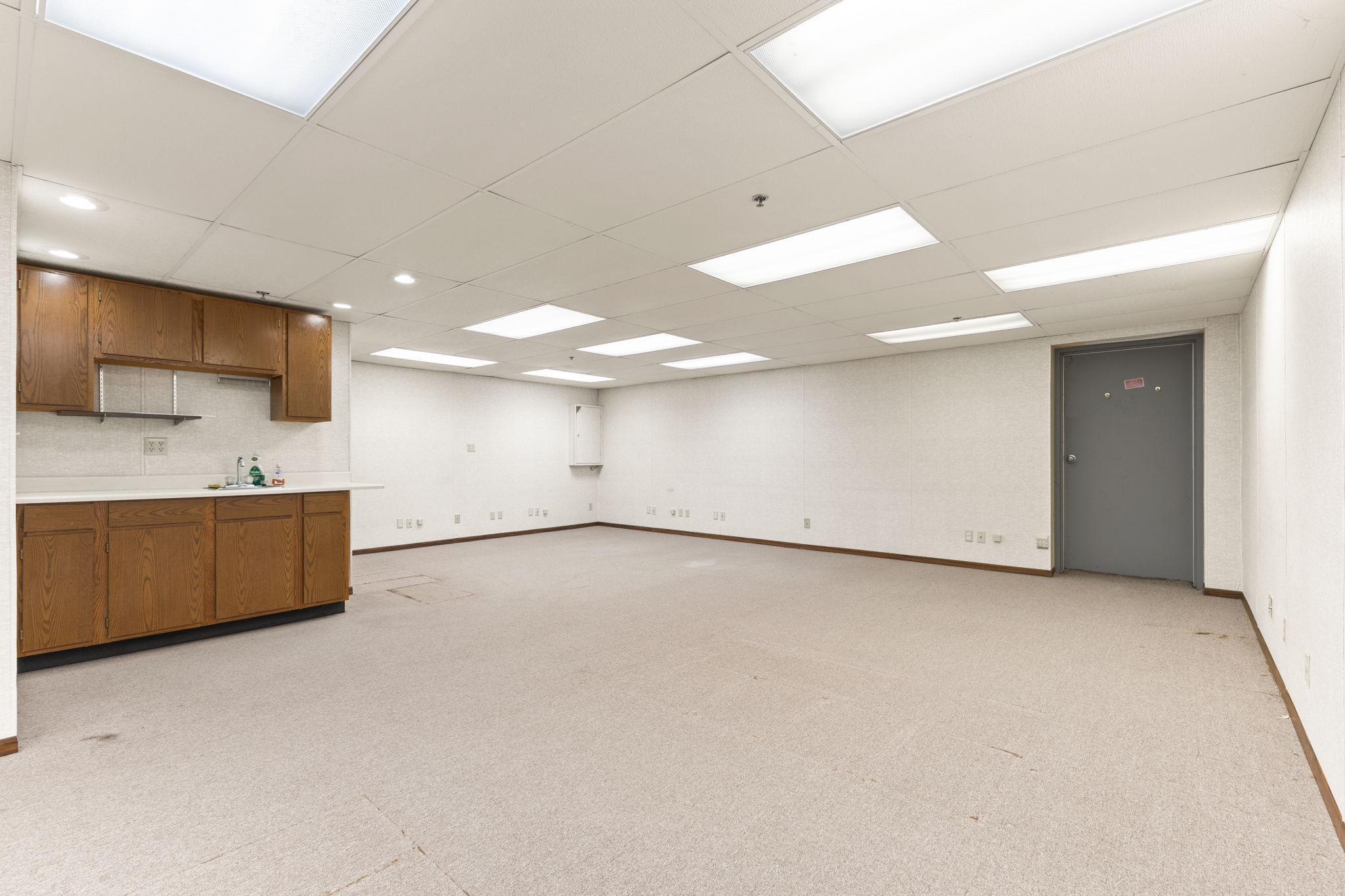 2575 Hamline Avenue N Property Photo 13