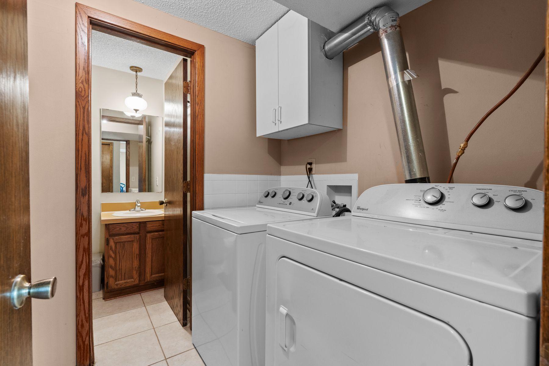 4100 Jordan Avenue N Property Photo 20