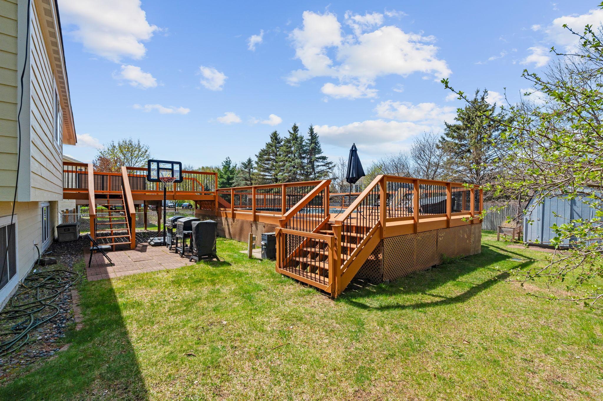 3411 E Mineral Pond Boulevard Property Photo 3