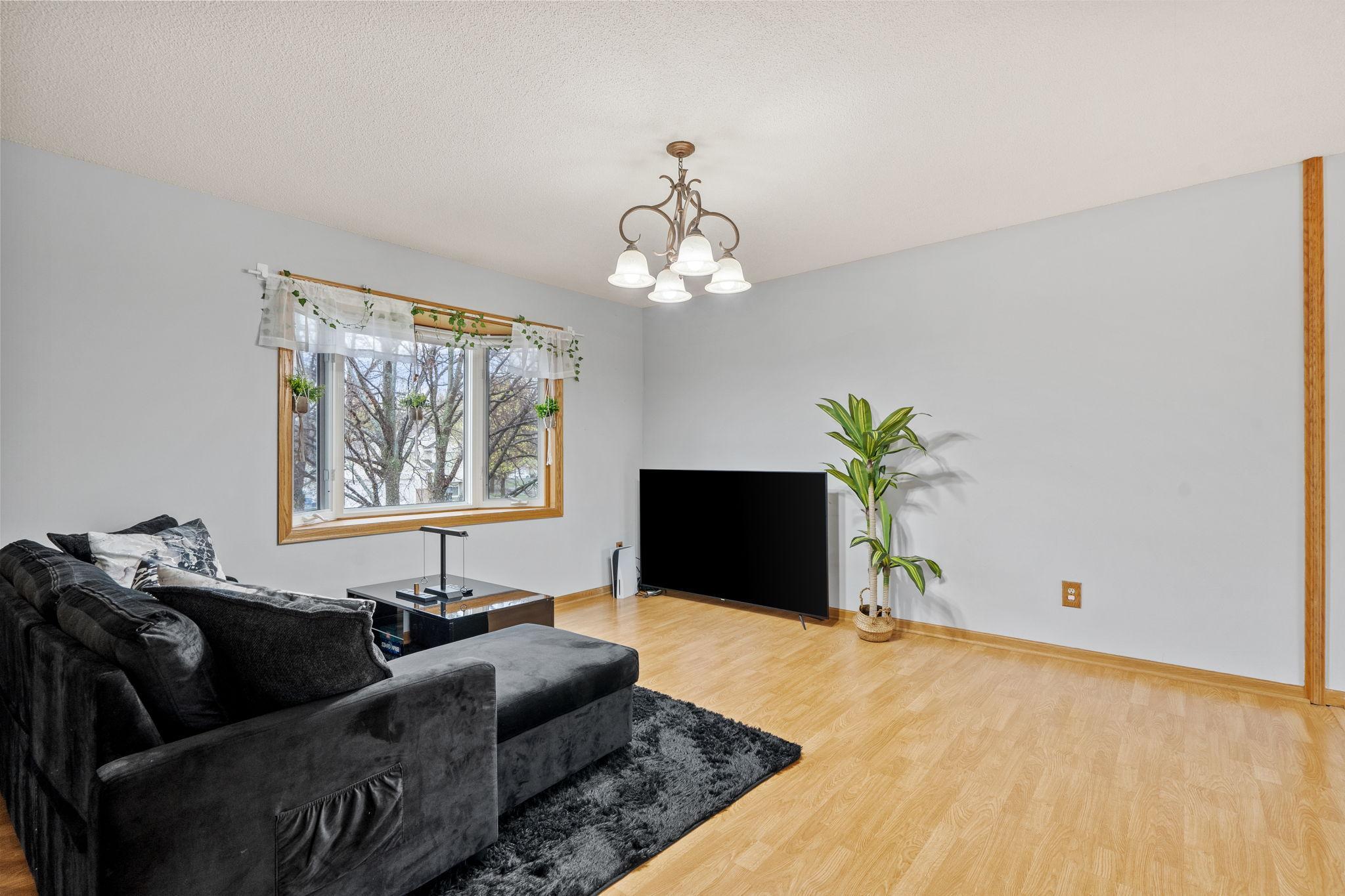 3411 E Mineral Pond Boulevard Property Photo 7