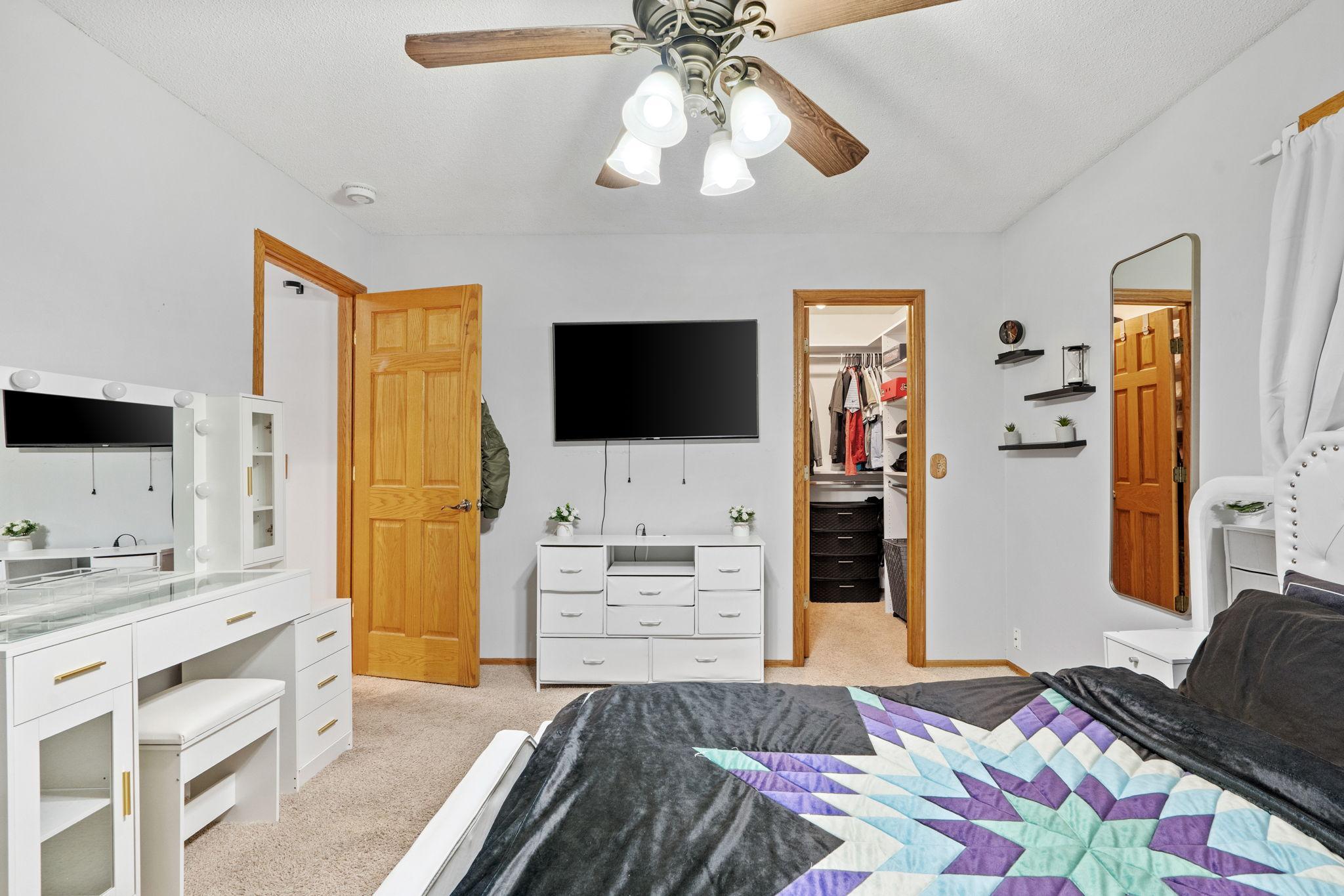 3411 E Mineral Pond Boulevard Property Photo 22