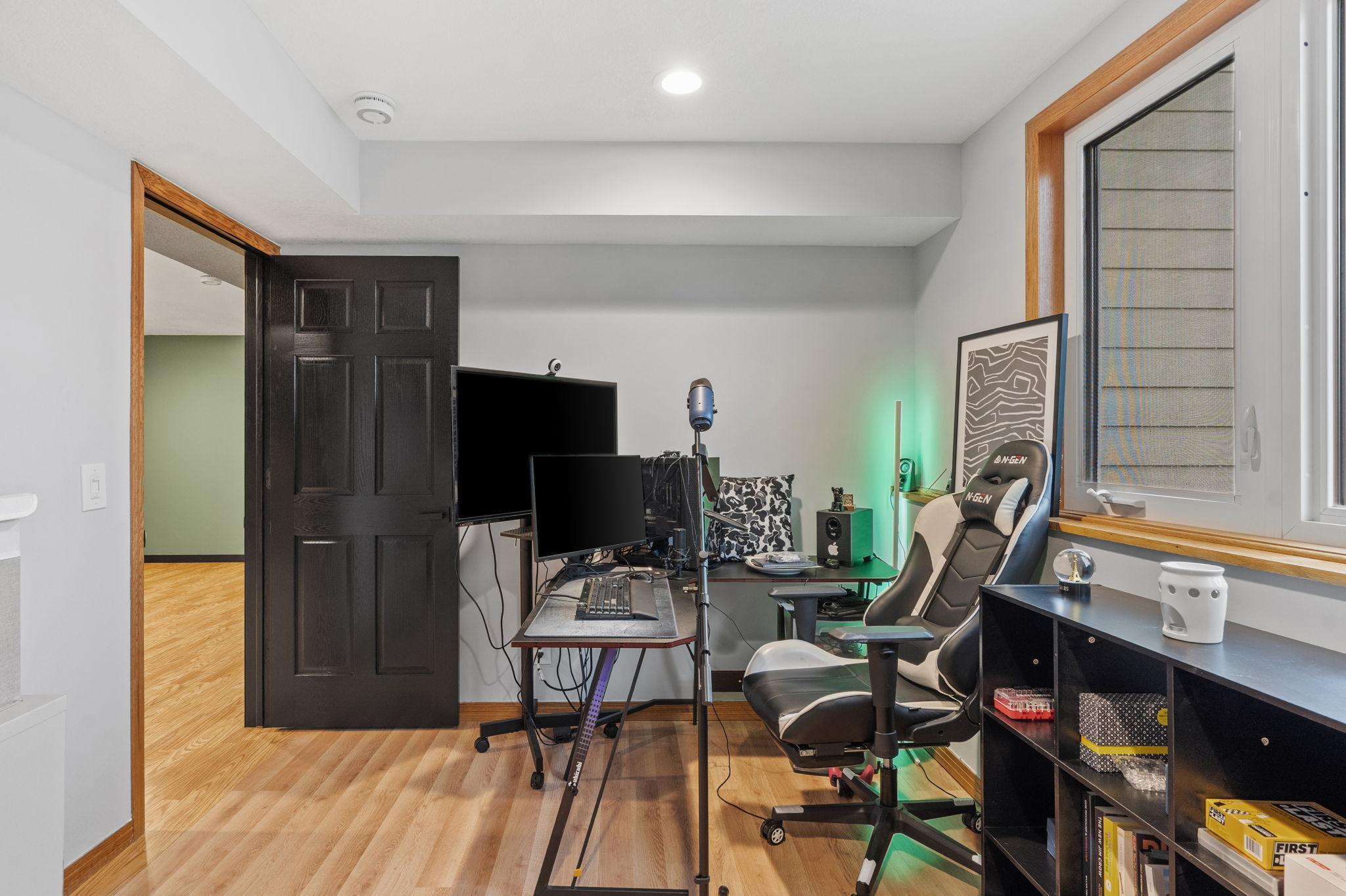 3411 E Mineral Pond Boulevard Property Photo 28