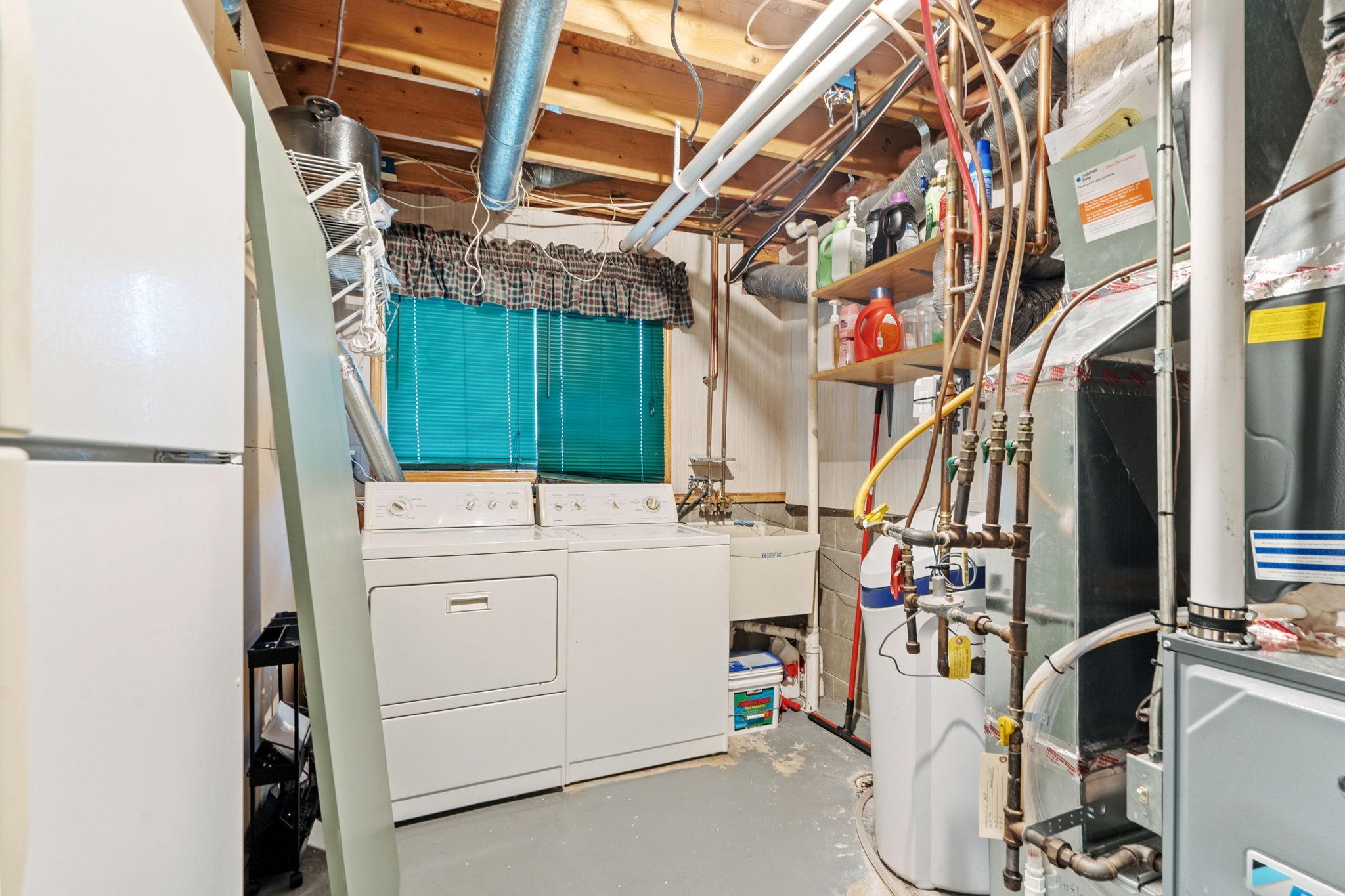 3411 E Mineral Pond Boulevard Property Photo 34