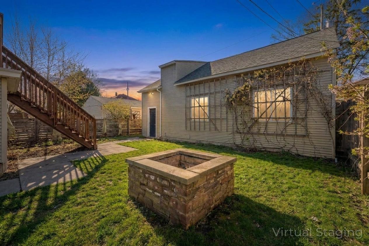 3917 Garfield Avenue Property Photo 2
