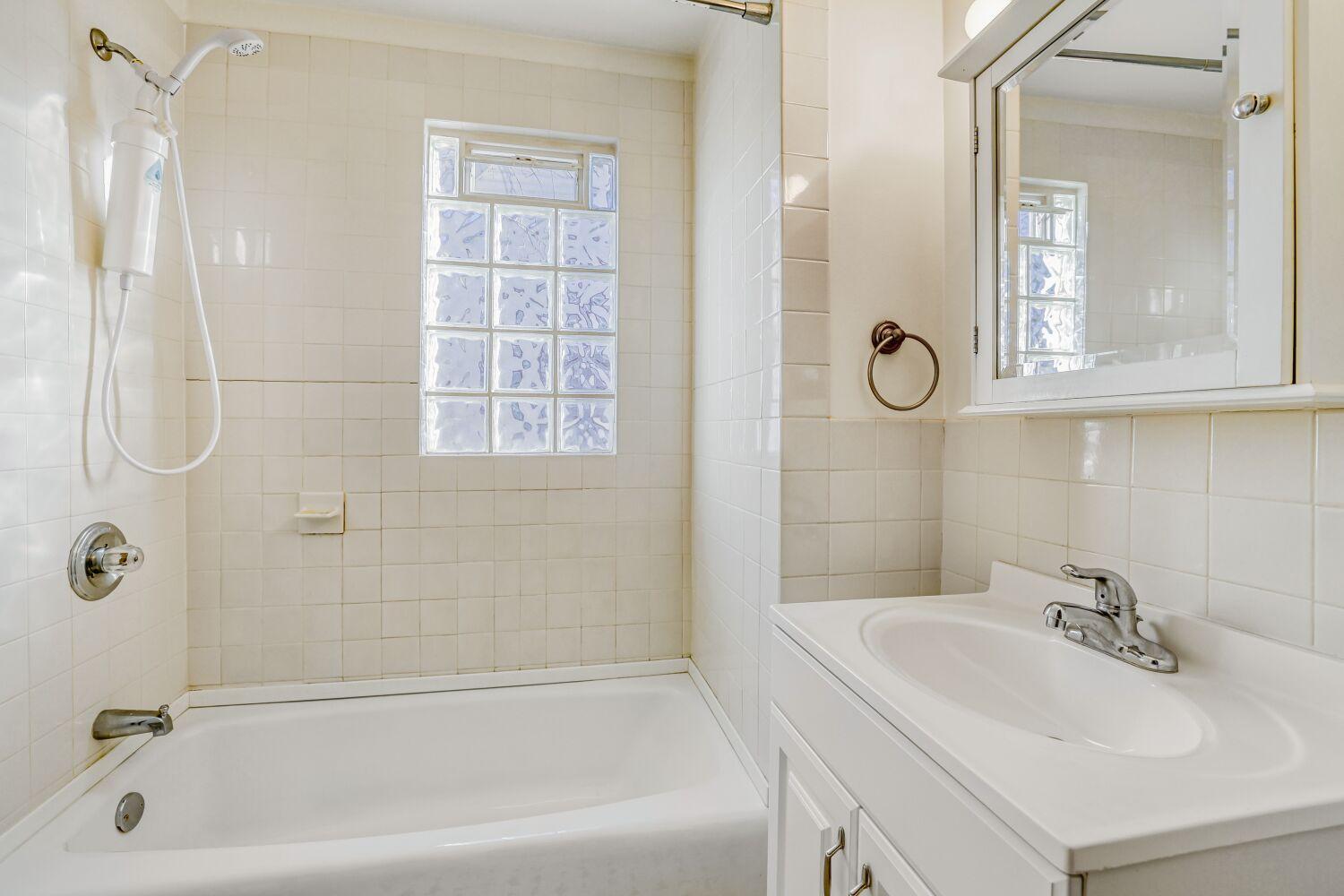 3917 Garfield Avenue Property Photo 18