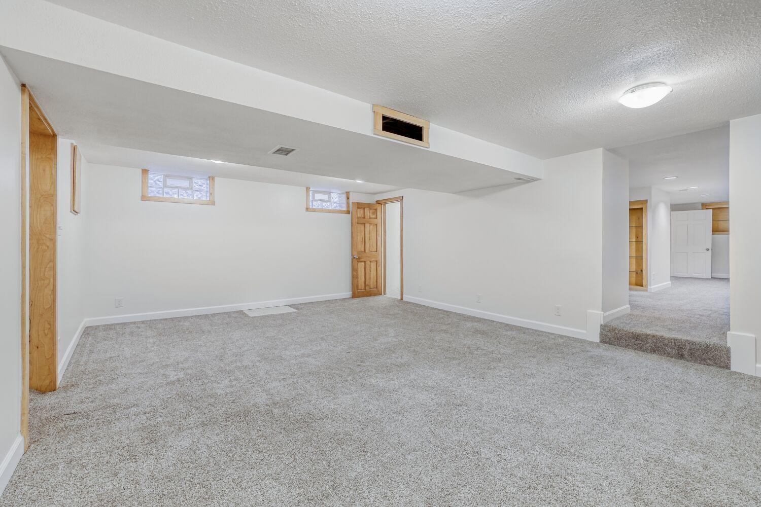 3917 Garfield Avenue Property Photo 30