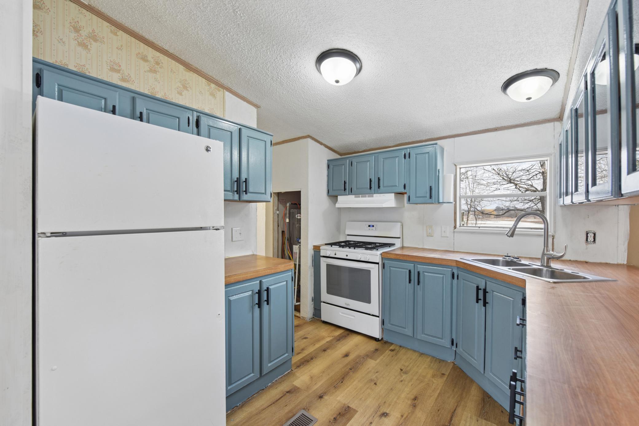 109 Hialeah Street Property Photo 7