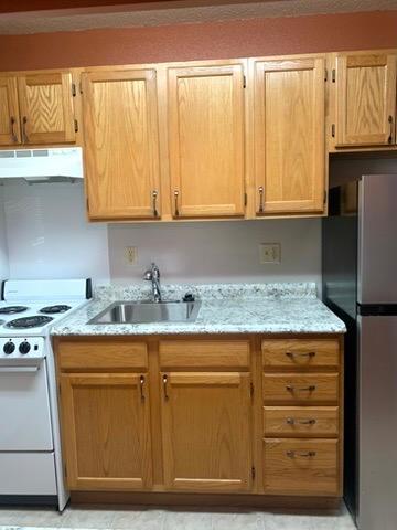 31 Chestnut Street E #9 Property Photo 4