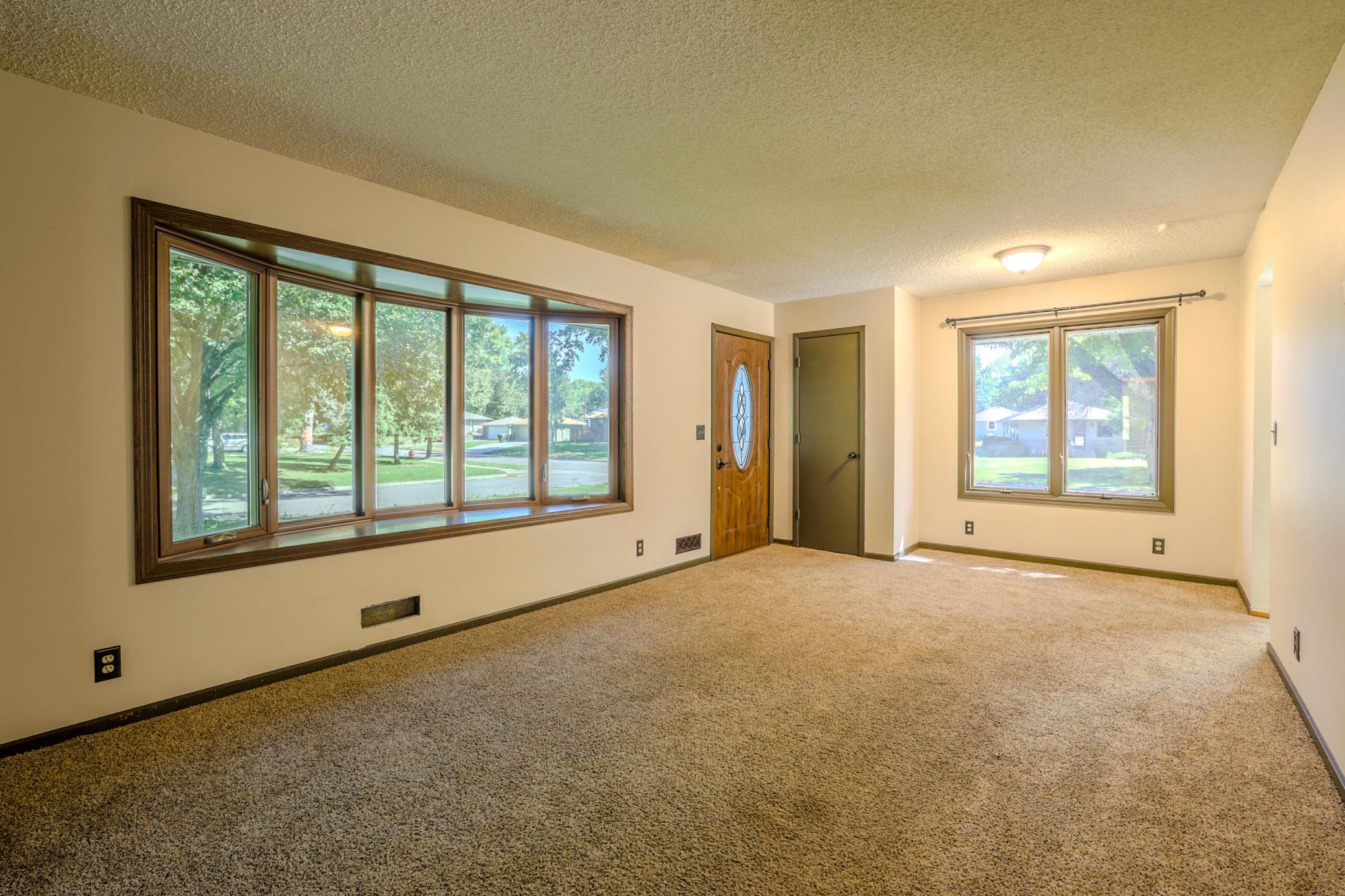 836 112th Avenue Nw Property Photo 5