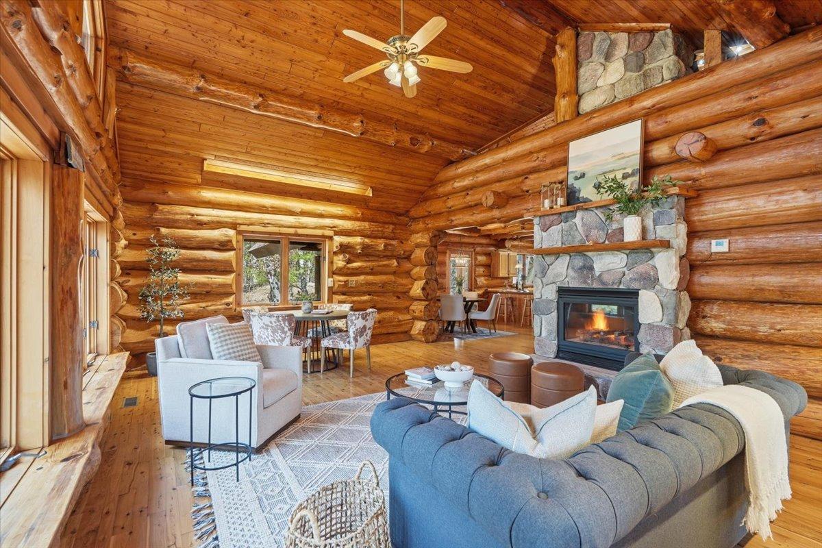 481 130th Street Property Photo 7