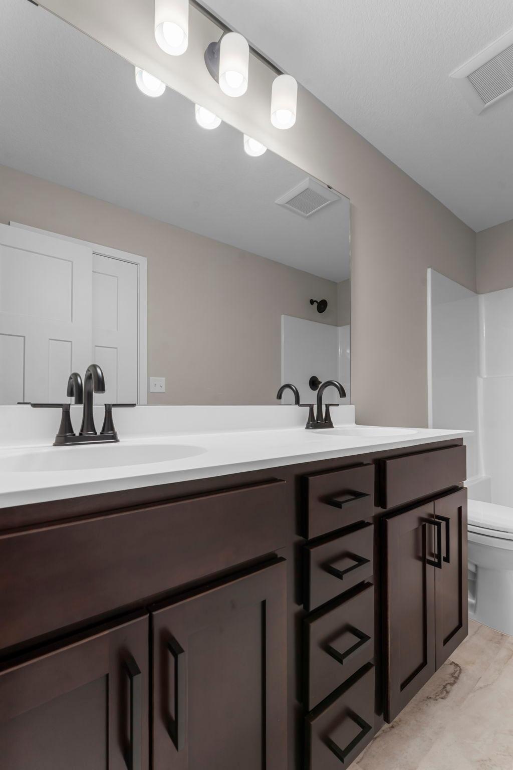 1003 Misty Meadow Boulevard Property Photo 16