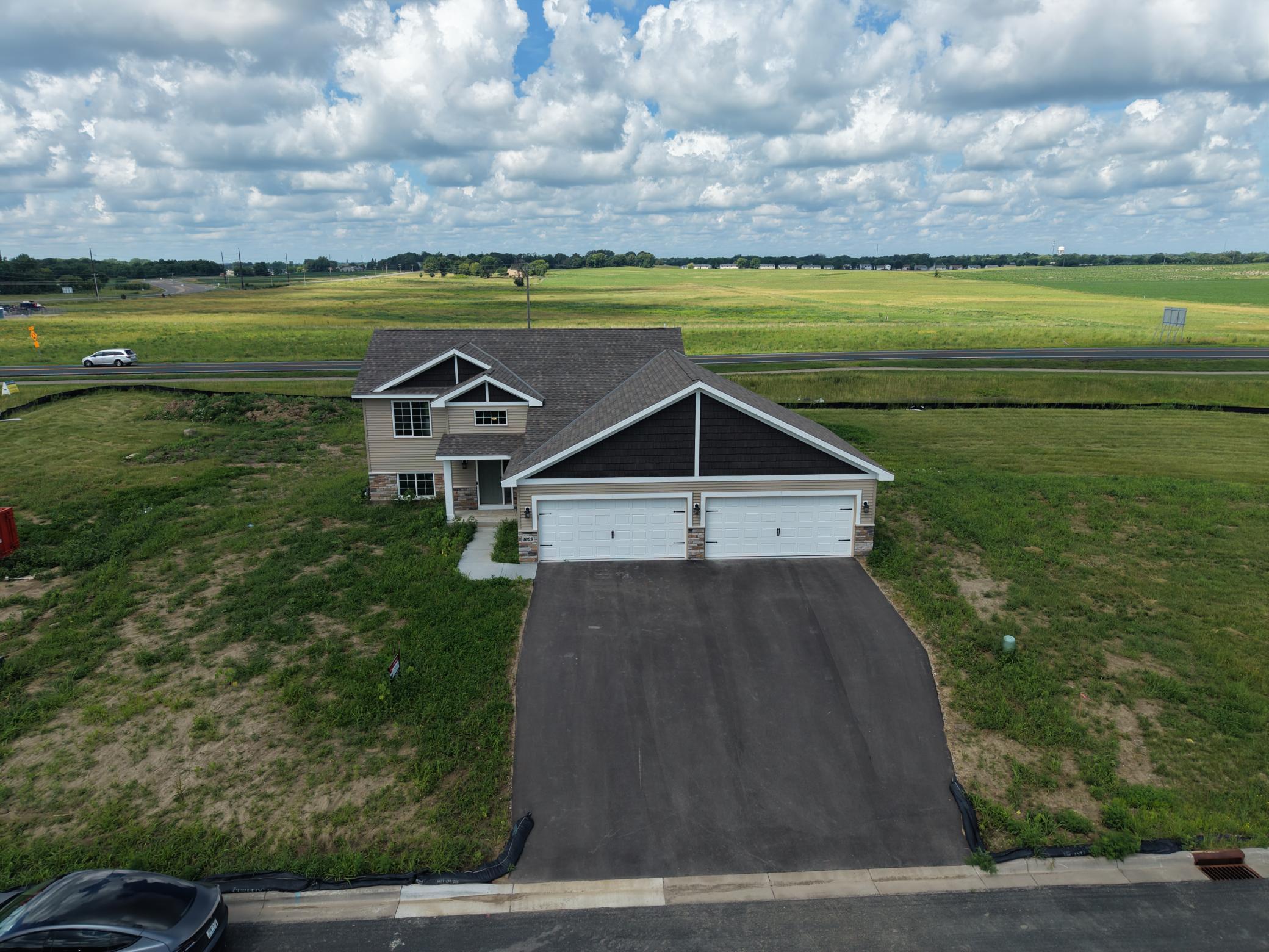 1003 Misty Meadow Boulevard Property Photo 30