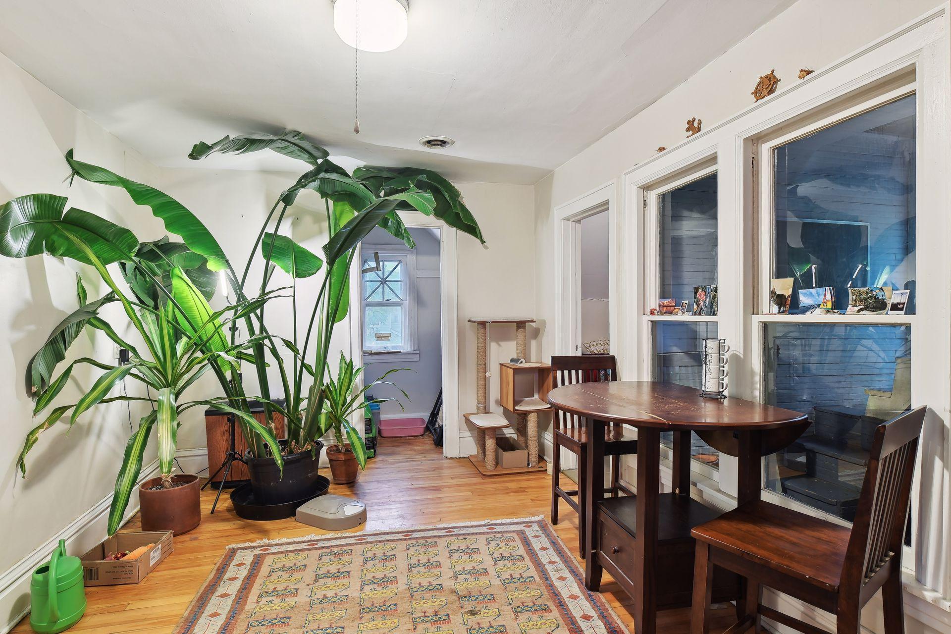 199 James Avenue N Property Photo 23