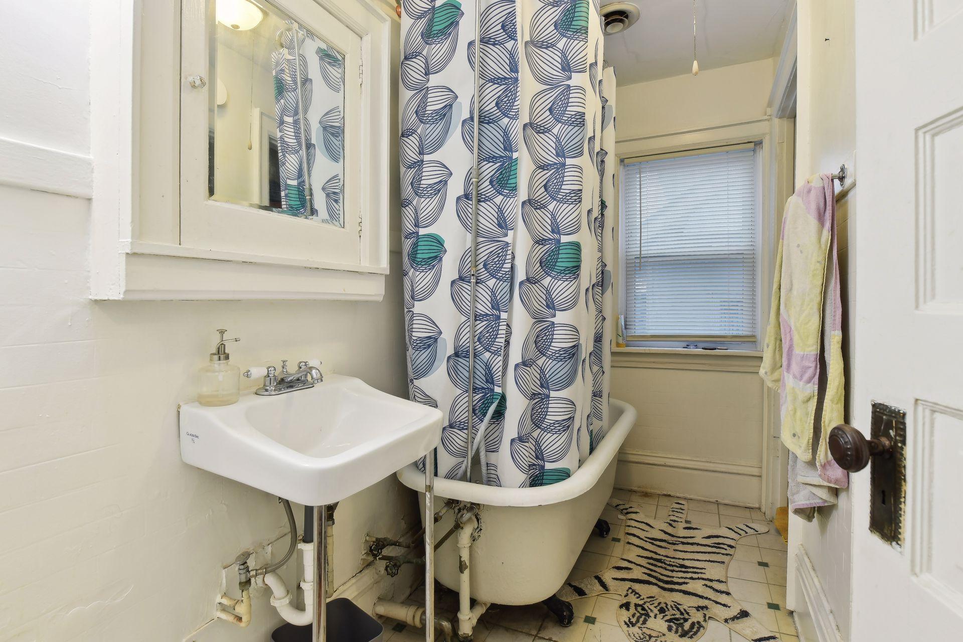 199 James Avenue N Property Photo 27