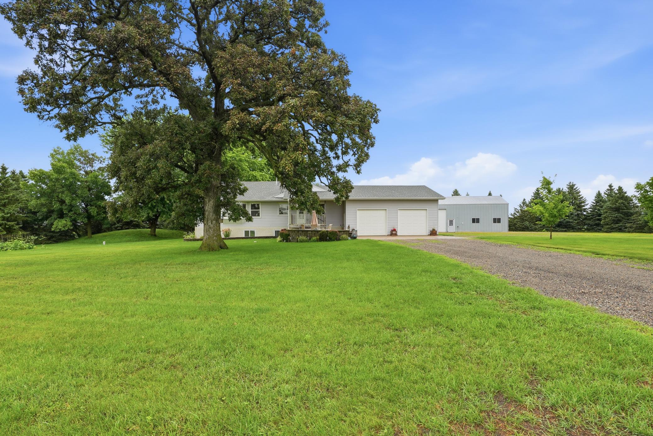 38018 260th Street Property Photo 4