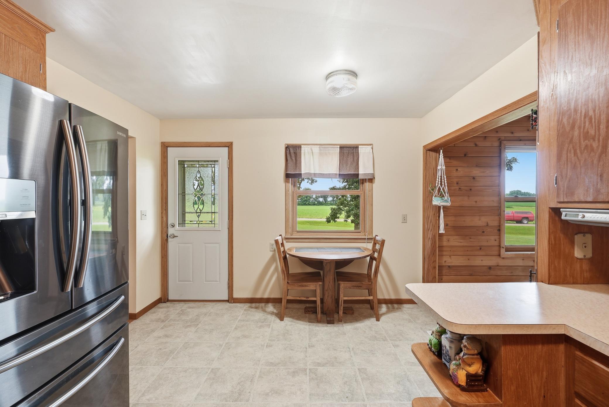 38018 260th Street Property Photo 6